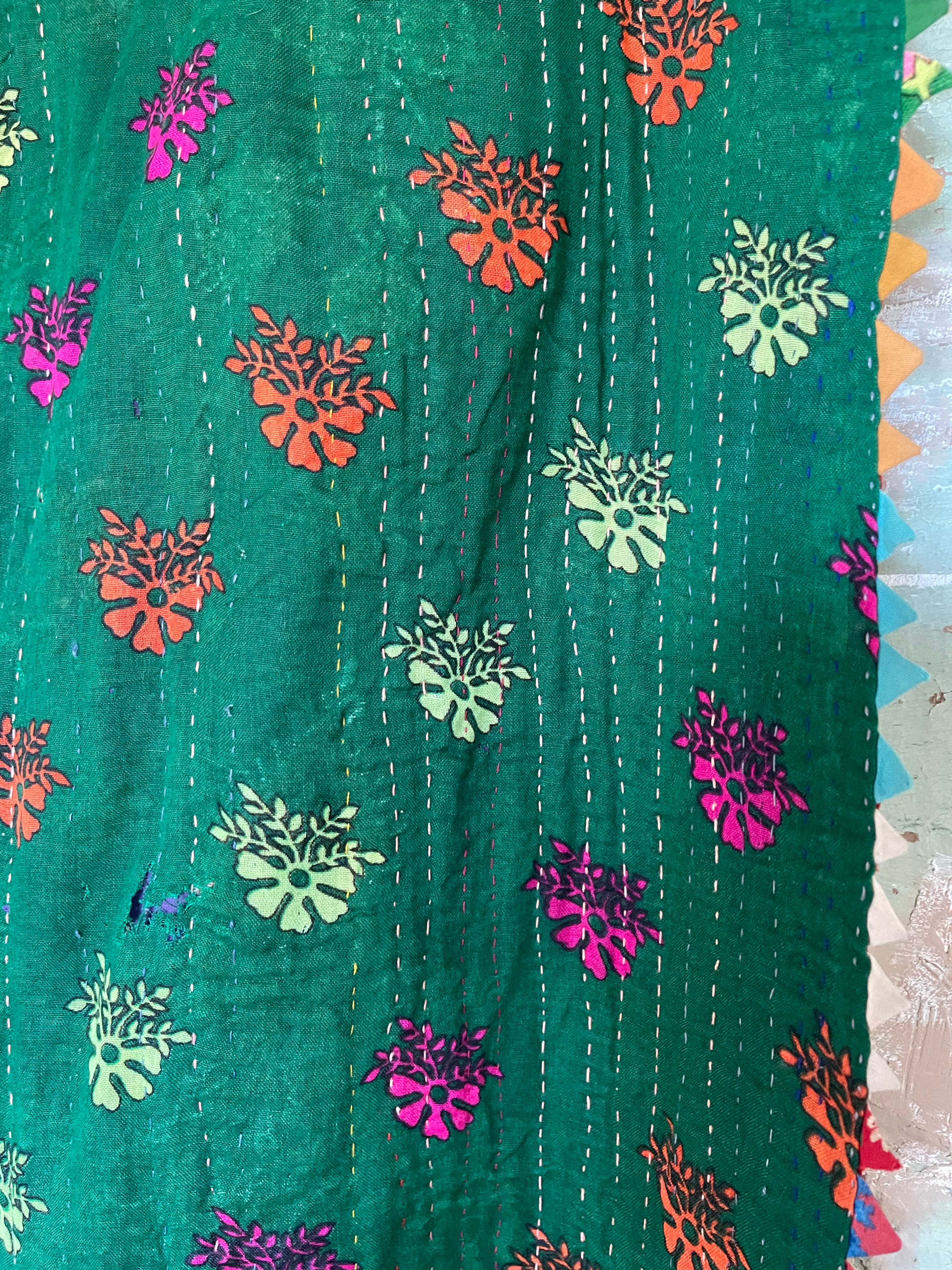 Vintage Ralli Quilt - Windmills