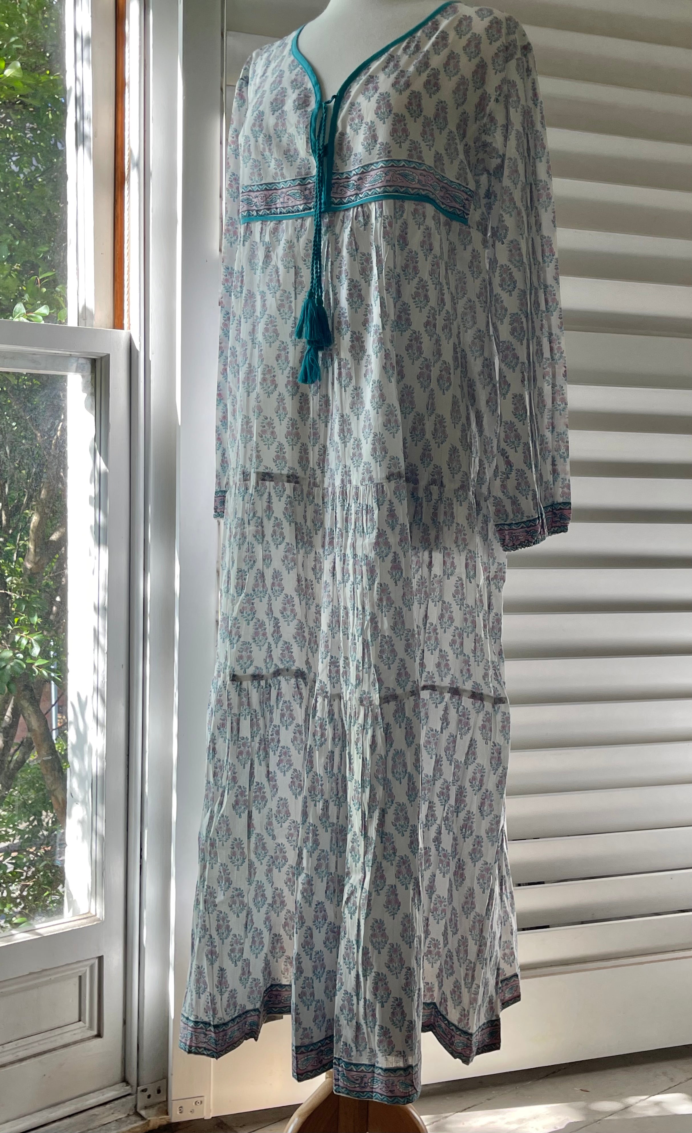 Maxi Dress - Ms  Demure