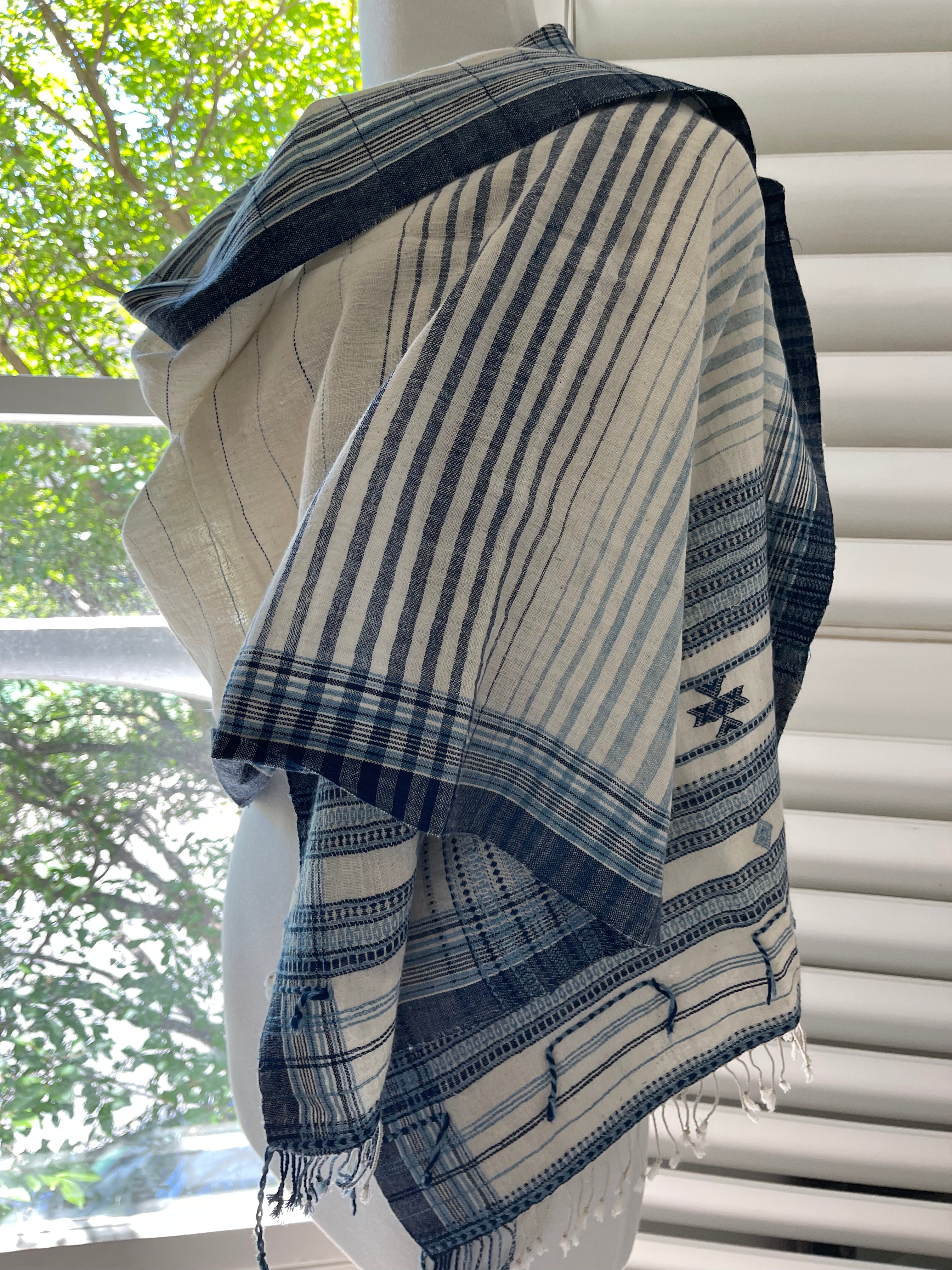 Handloomed Organic Cotton Scarf - Indigo