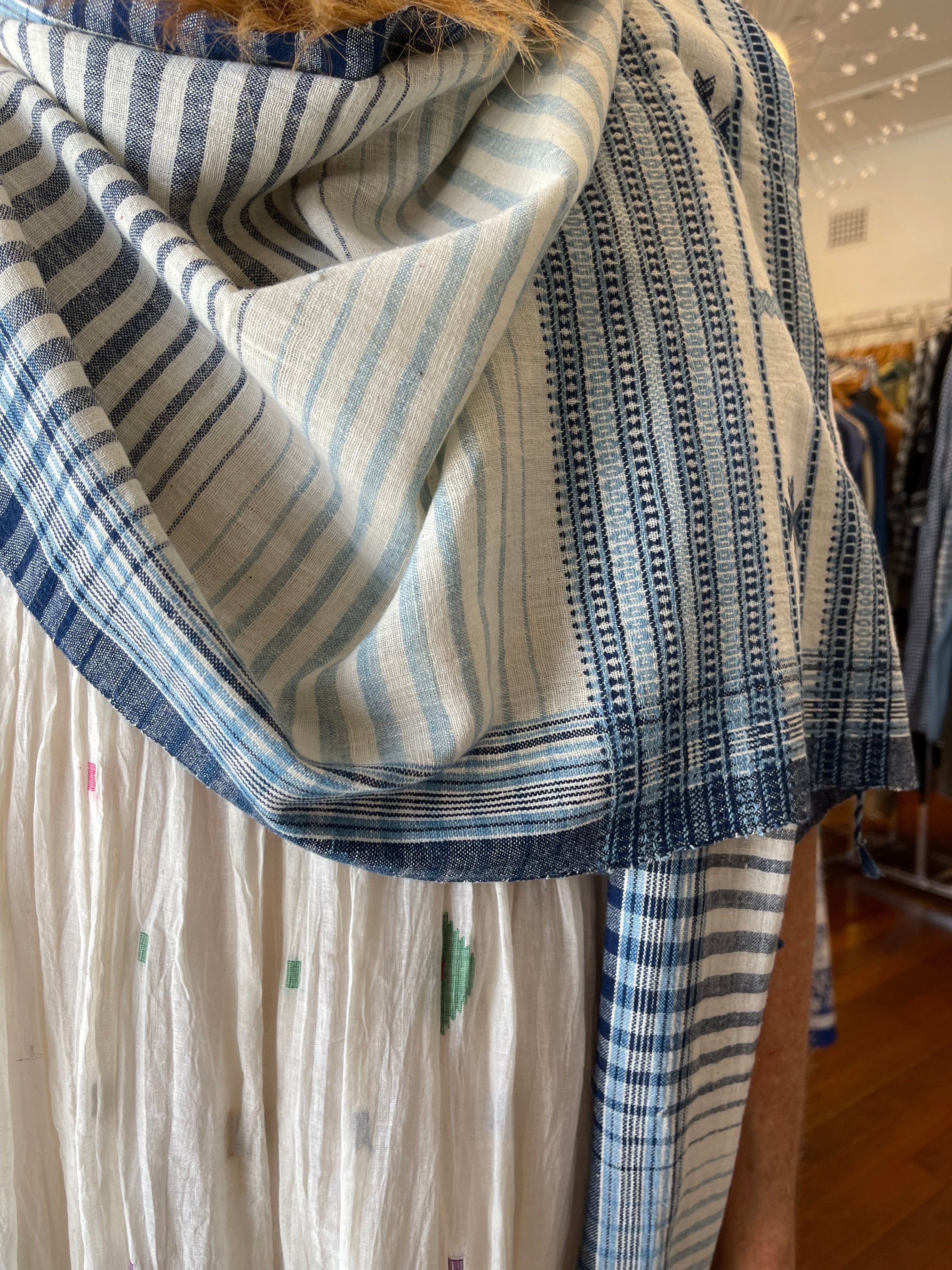 Handloomed Organic Cotton Scarf - Indigo