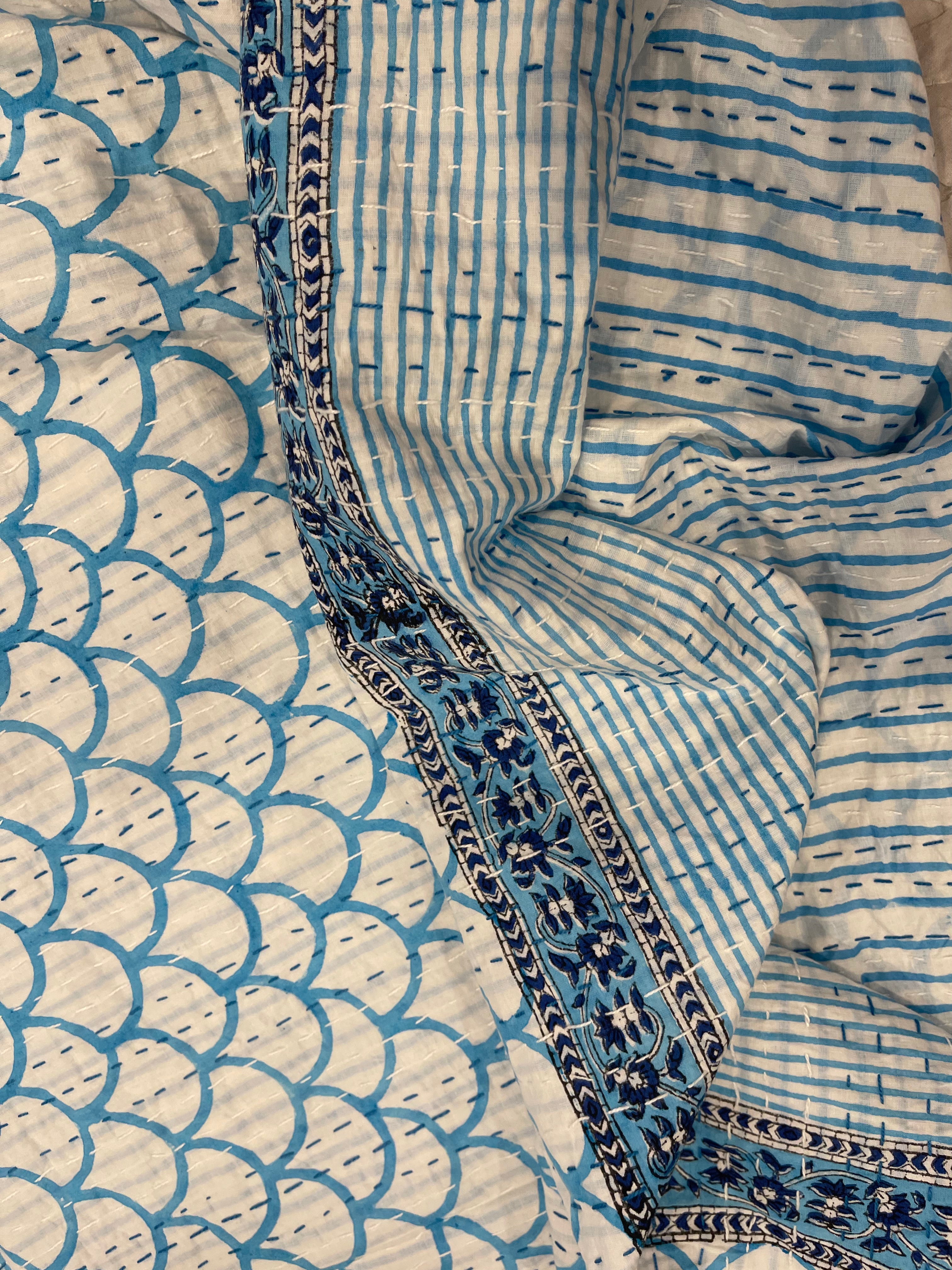KANTHA - FANS IN FRESH BLUE