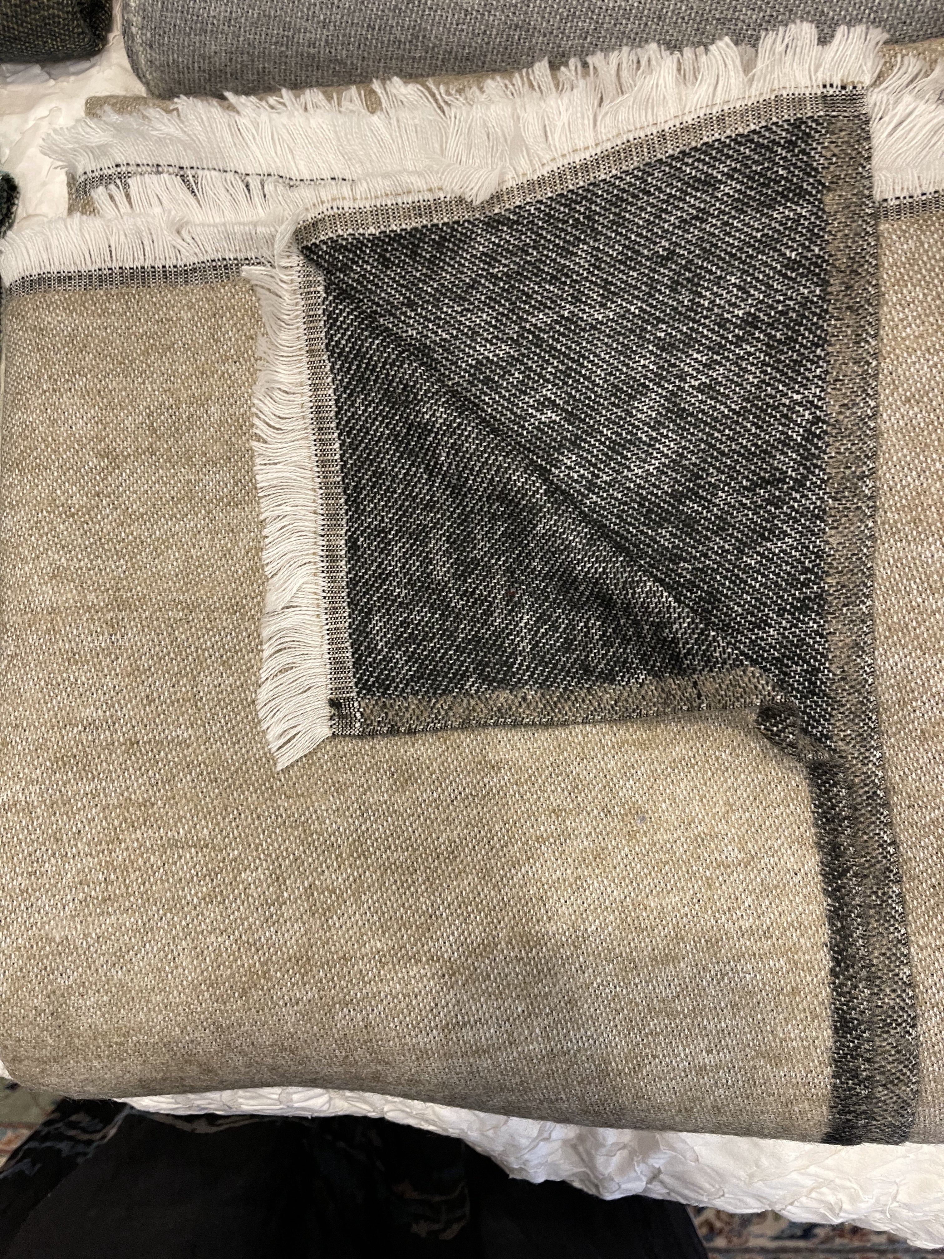 Cashmere Wrap Throw Blanket - Night Sand