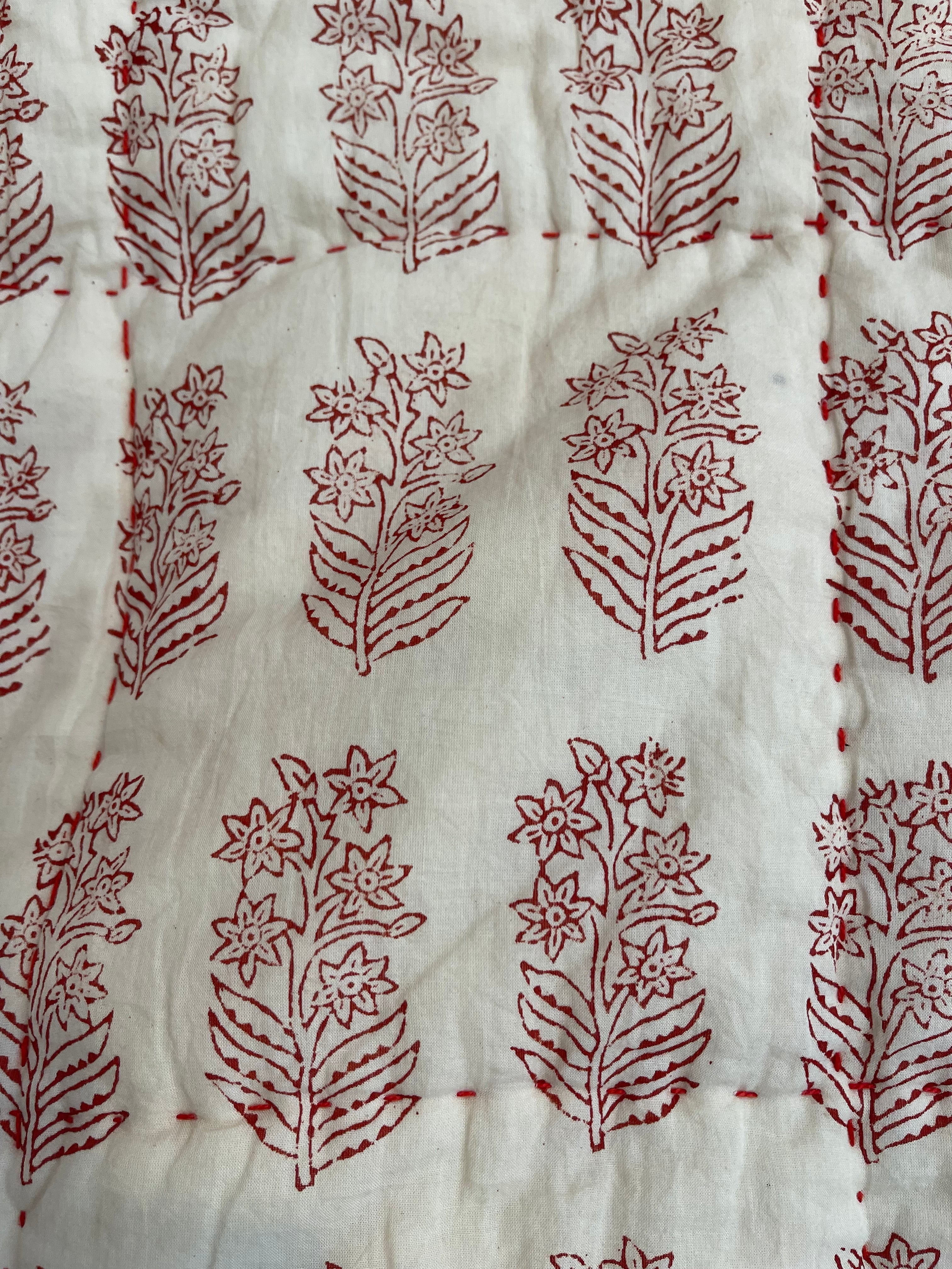 JAIPURI RAZAI - RED FLOWER TREE