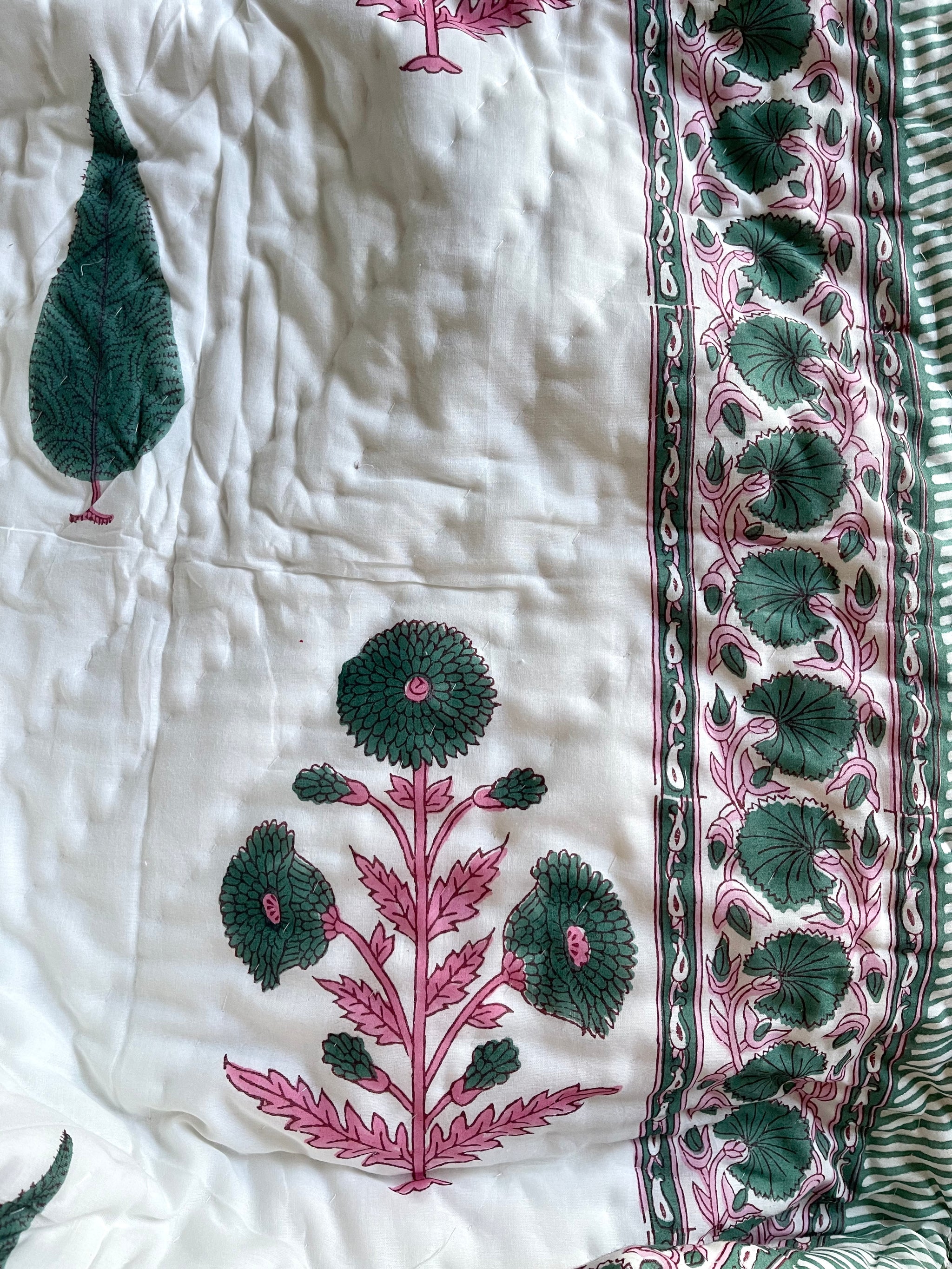 JAIPURI RAZAI ENGLISH GARDEN