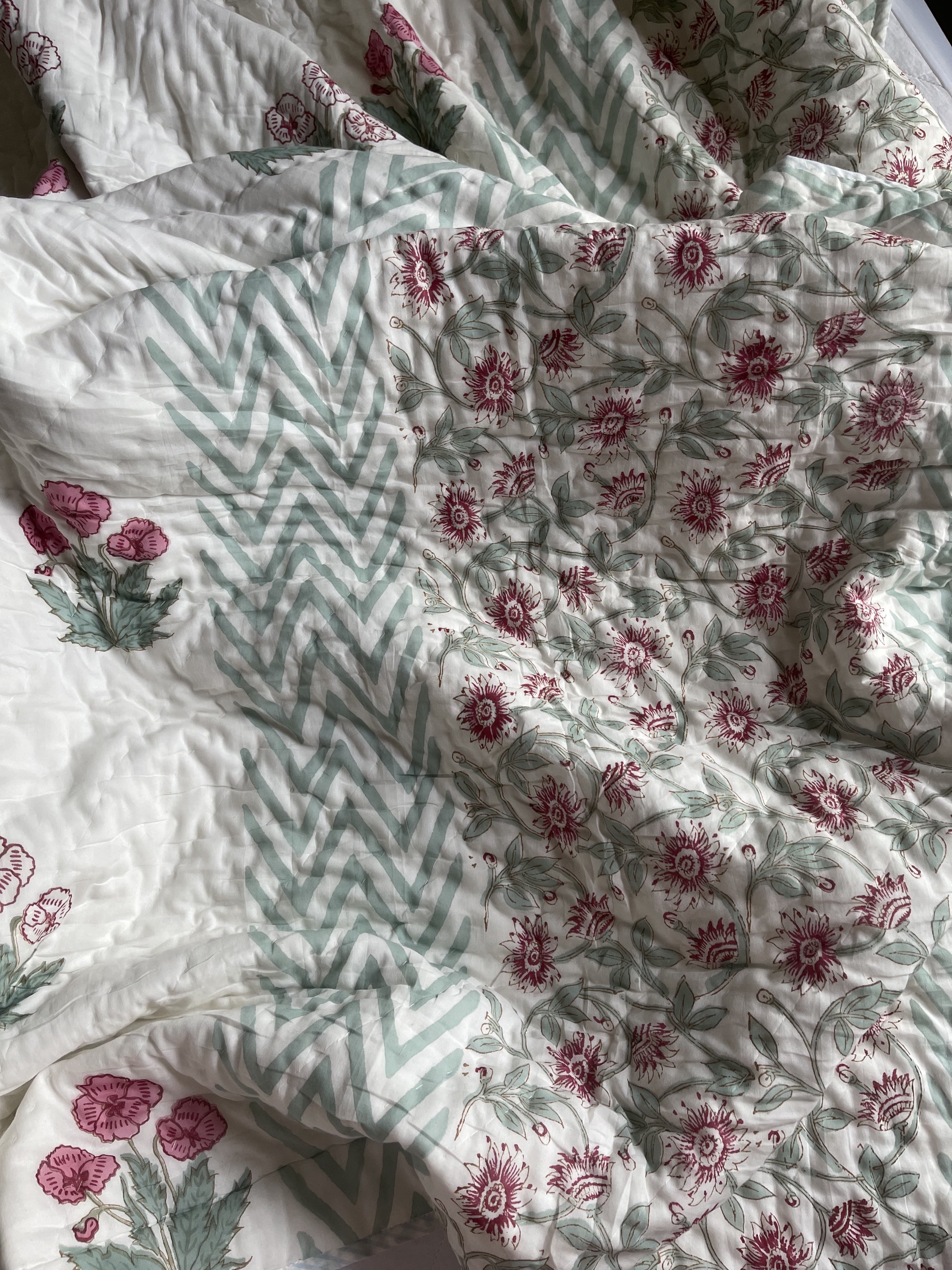 JAIPURI RAZAI - FLANNEL FLOWERS