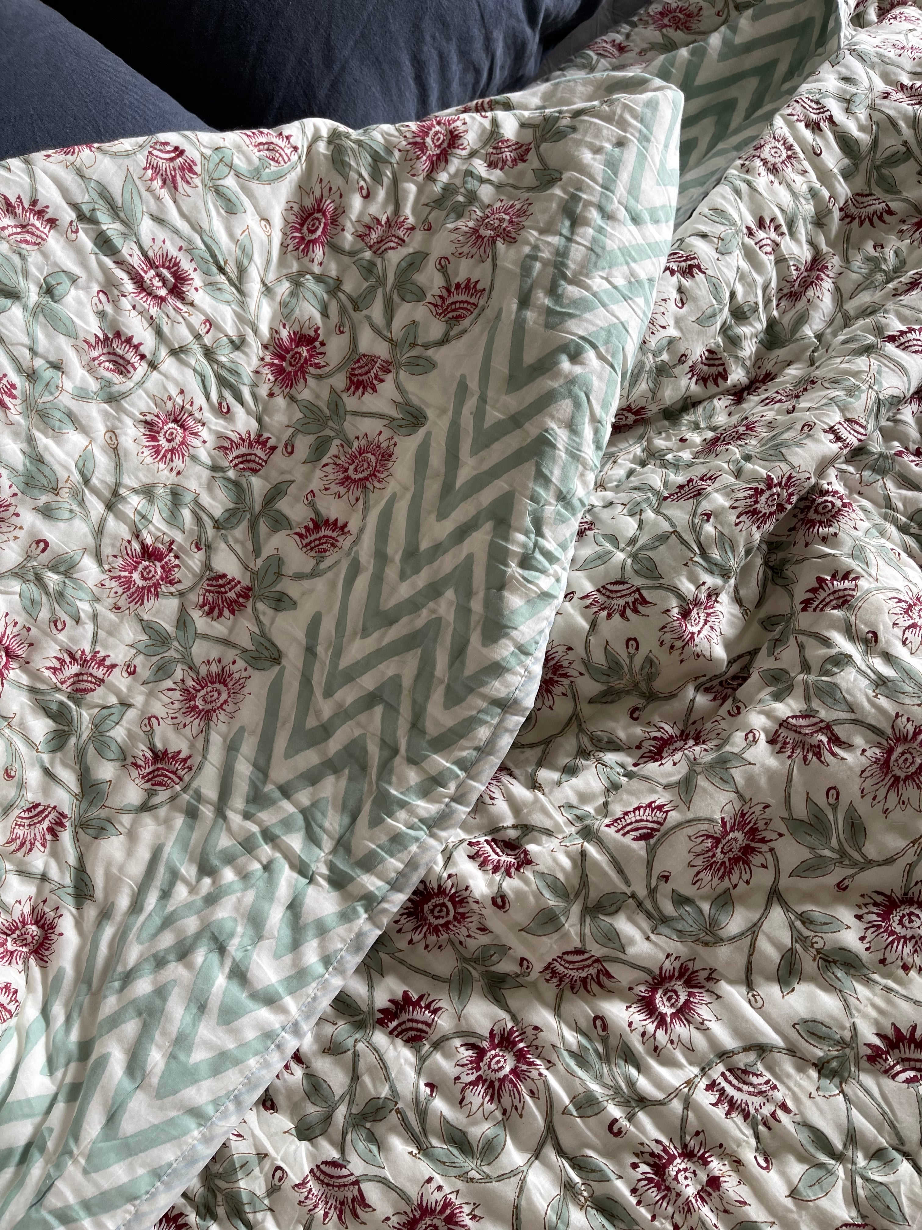JAIPURI RAZAI - FLANNEL FLOWERS