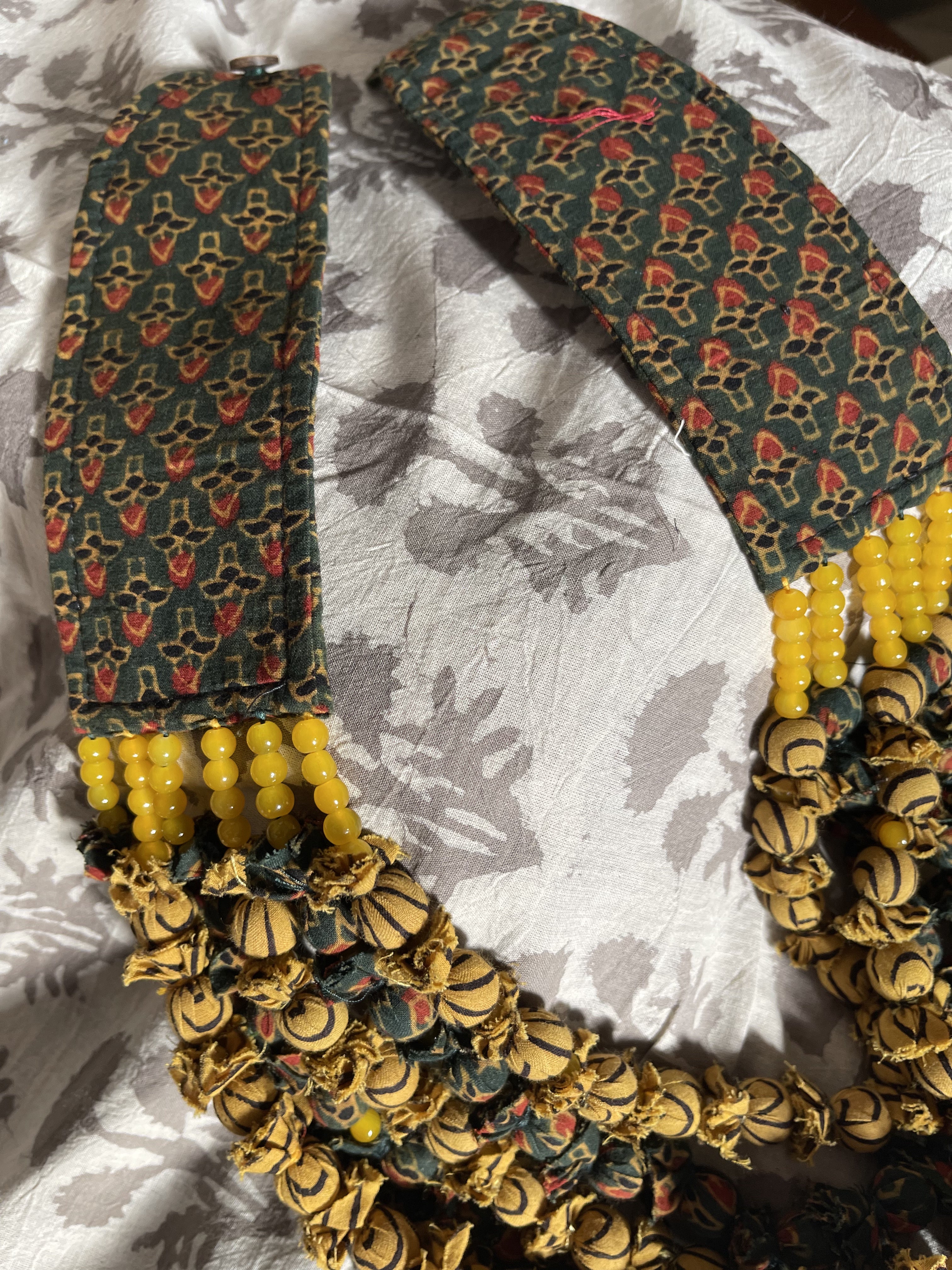SIX STRING SARI BEAD COLLAR - Turmeric