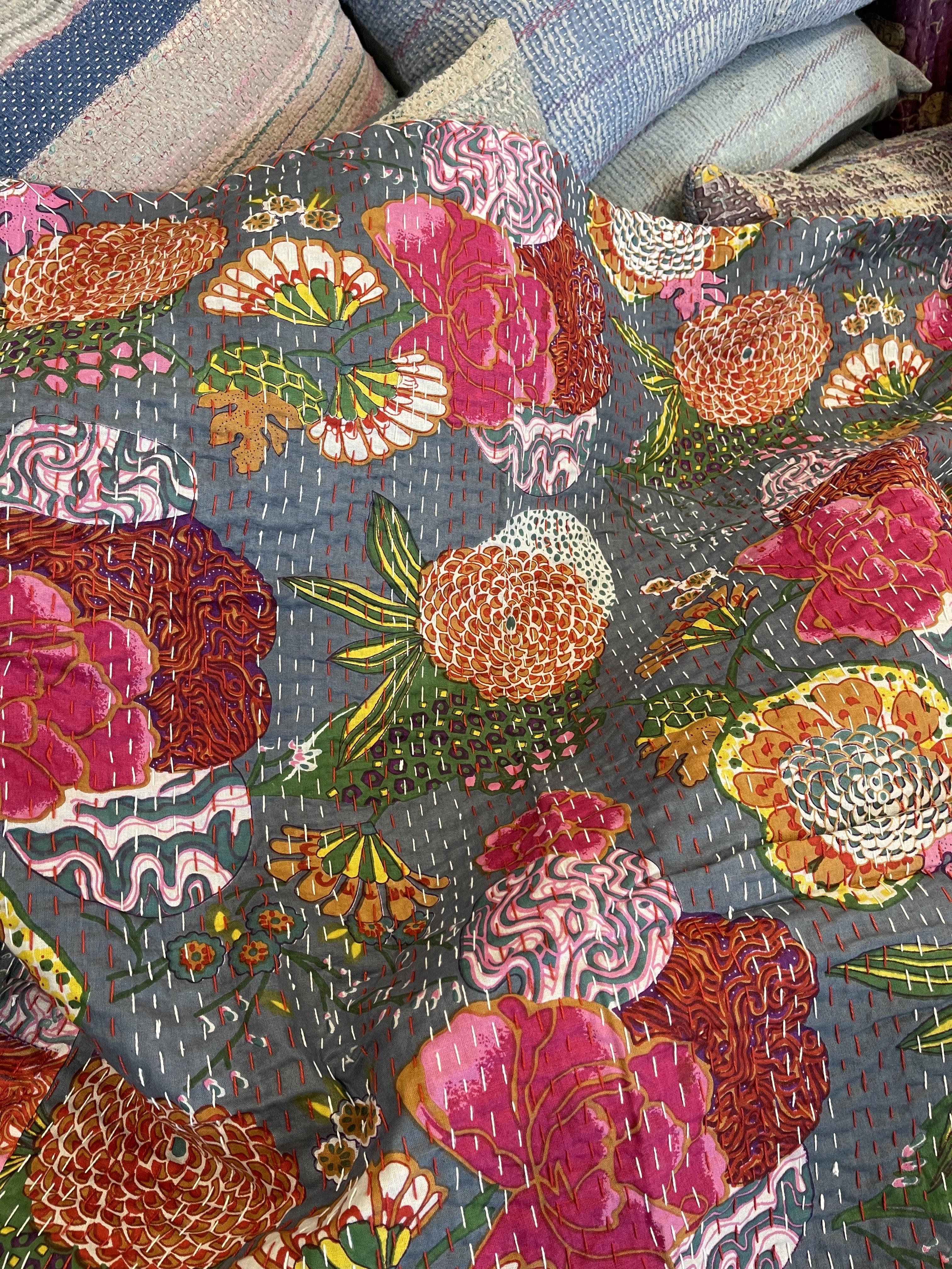 KANTHA - Chrysanthemum GRANITE