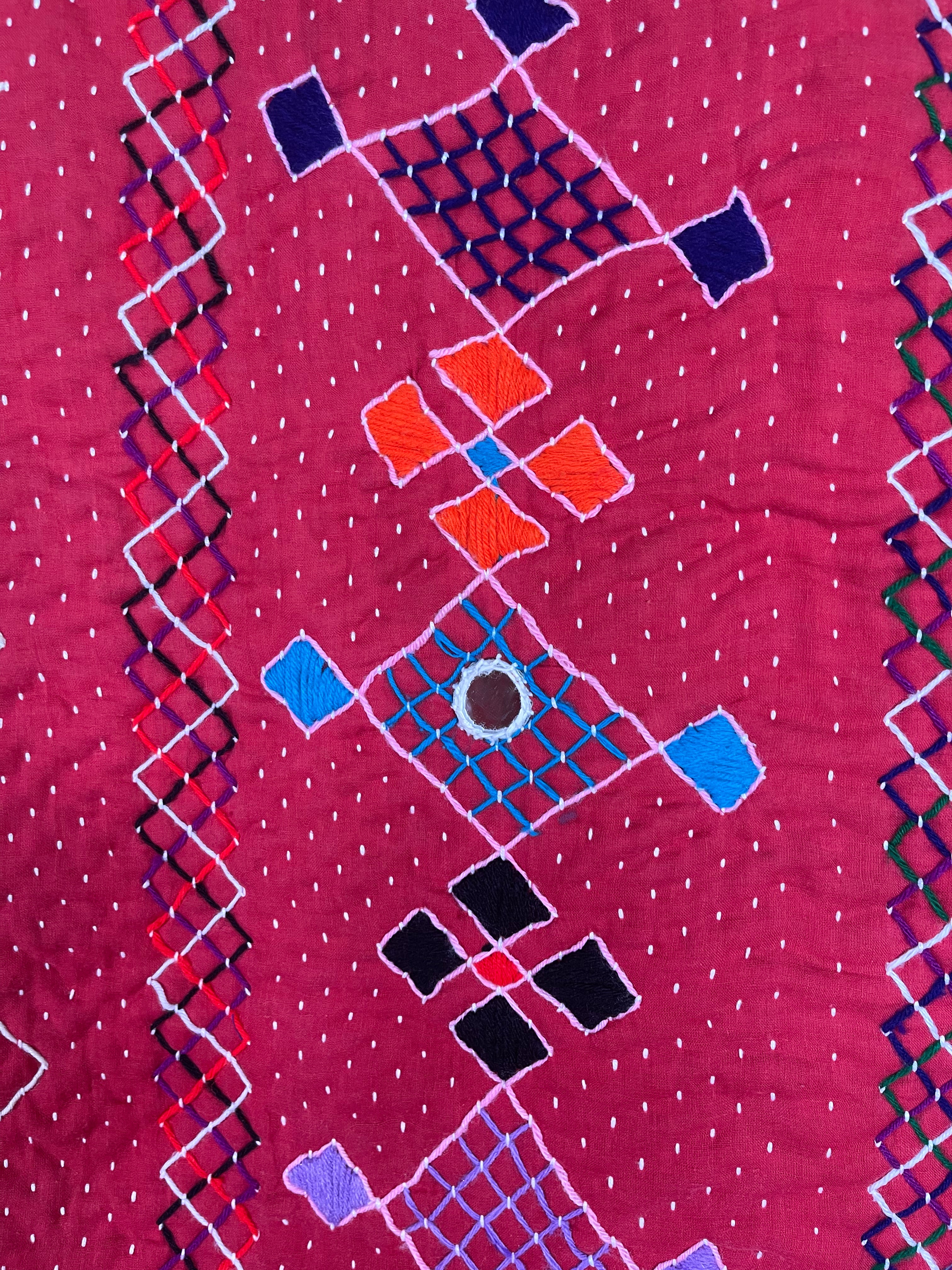 KALBELIA QUILT - RED