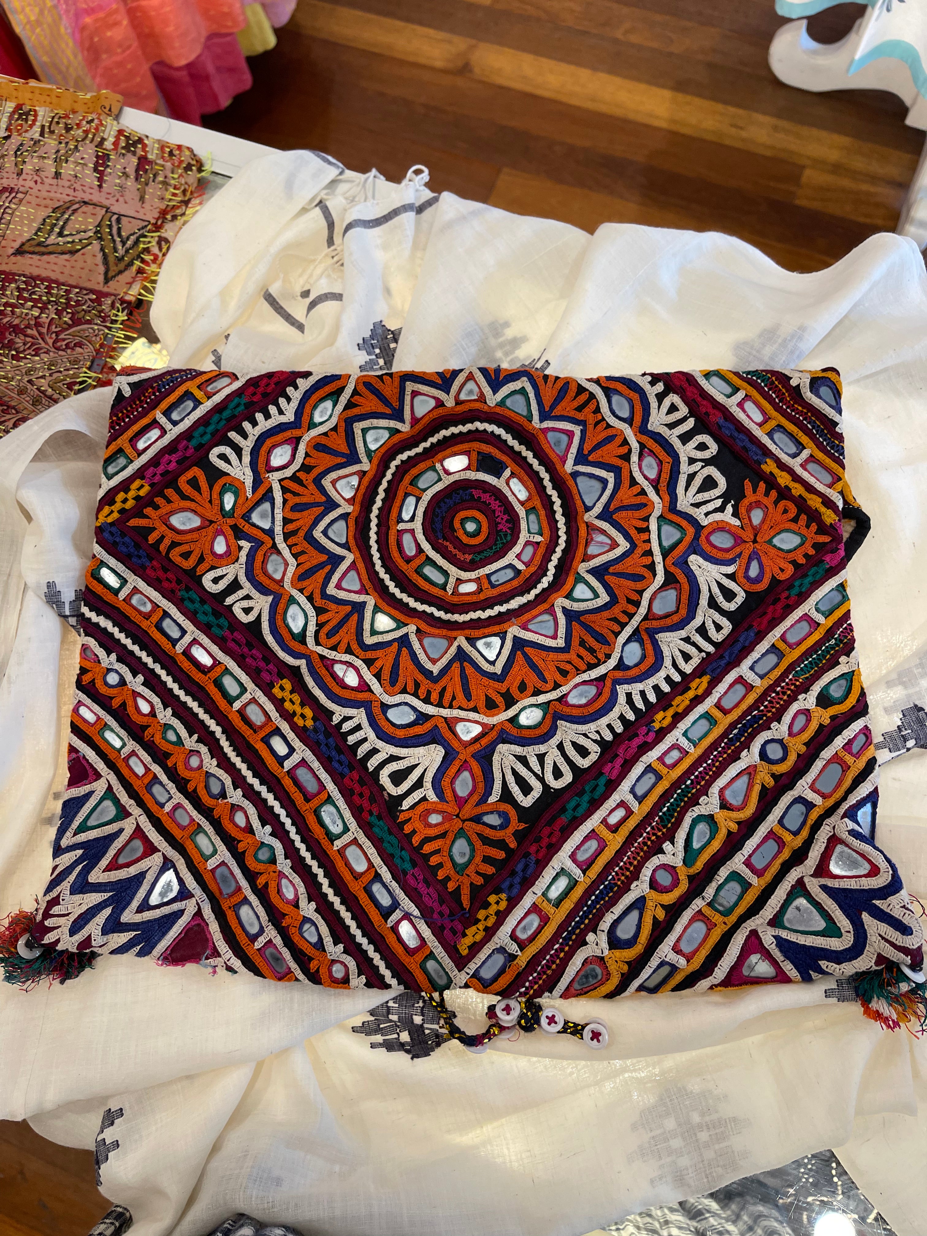 KUTCH DOWRY BAG - MIRRORED CIRCLE