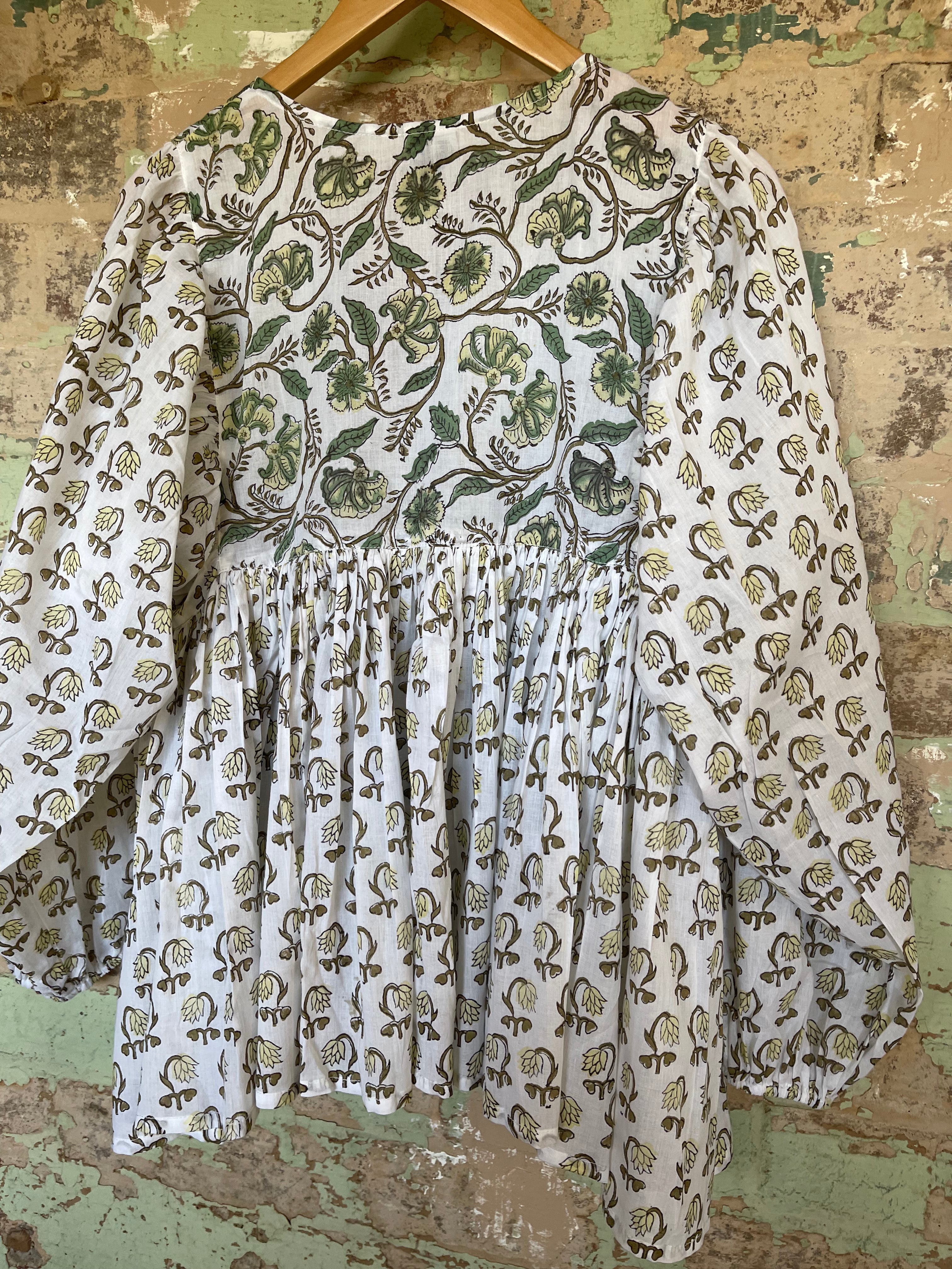 GYPSY TOP - GARDEN GREEN FLORAL