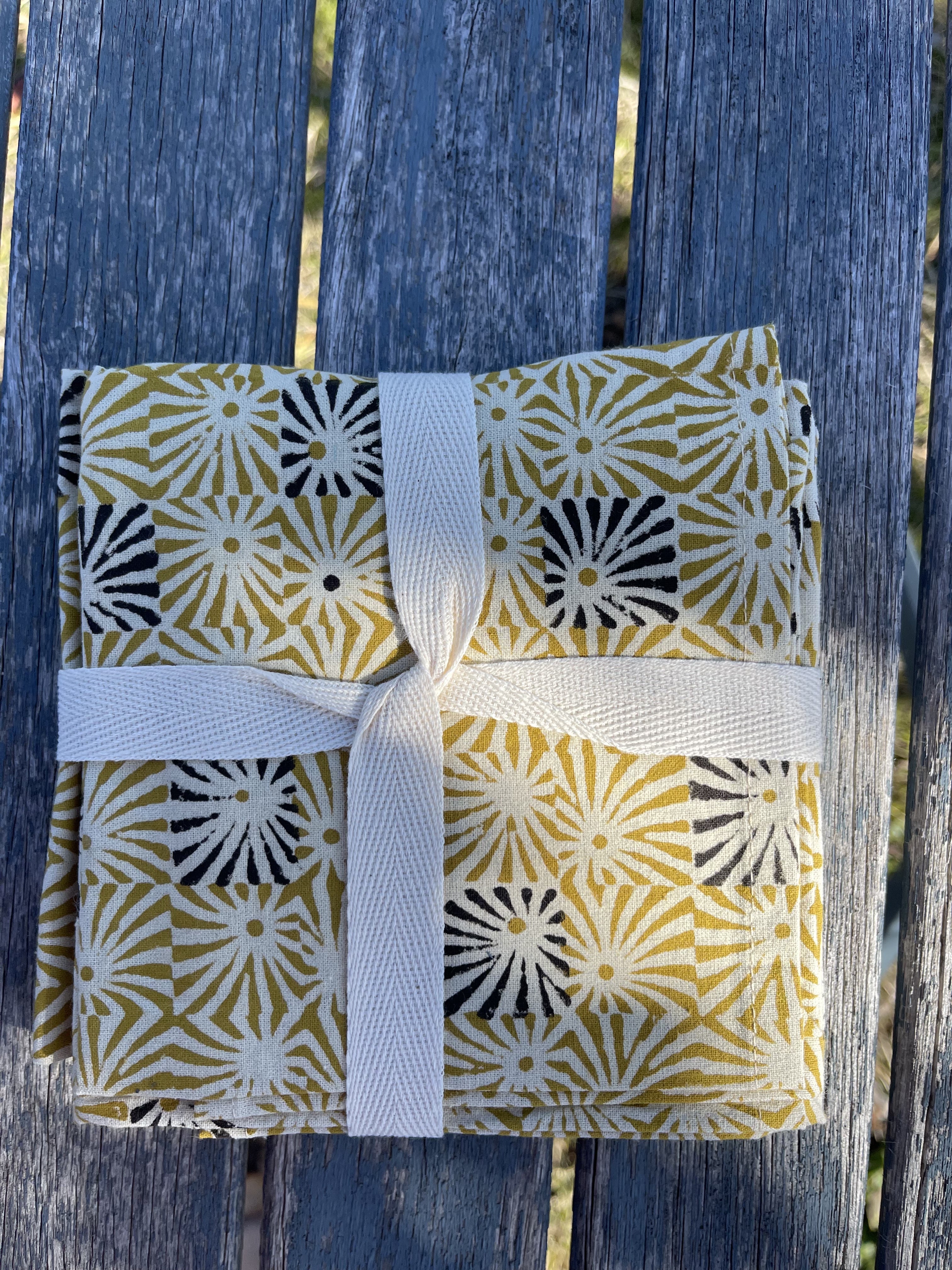 Napkins - Mustard Square Starburst