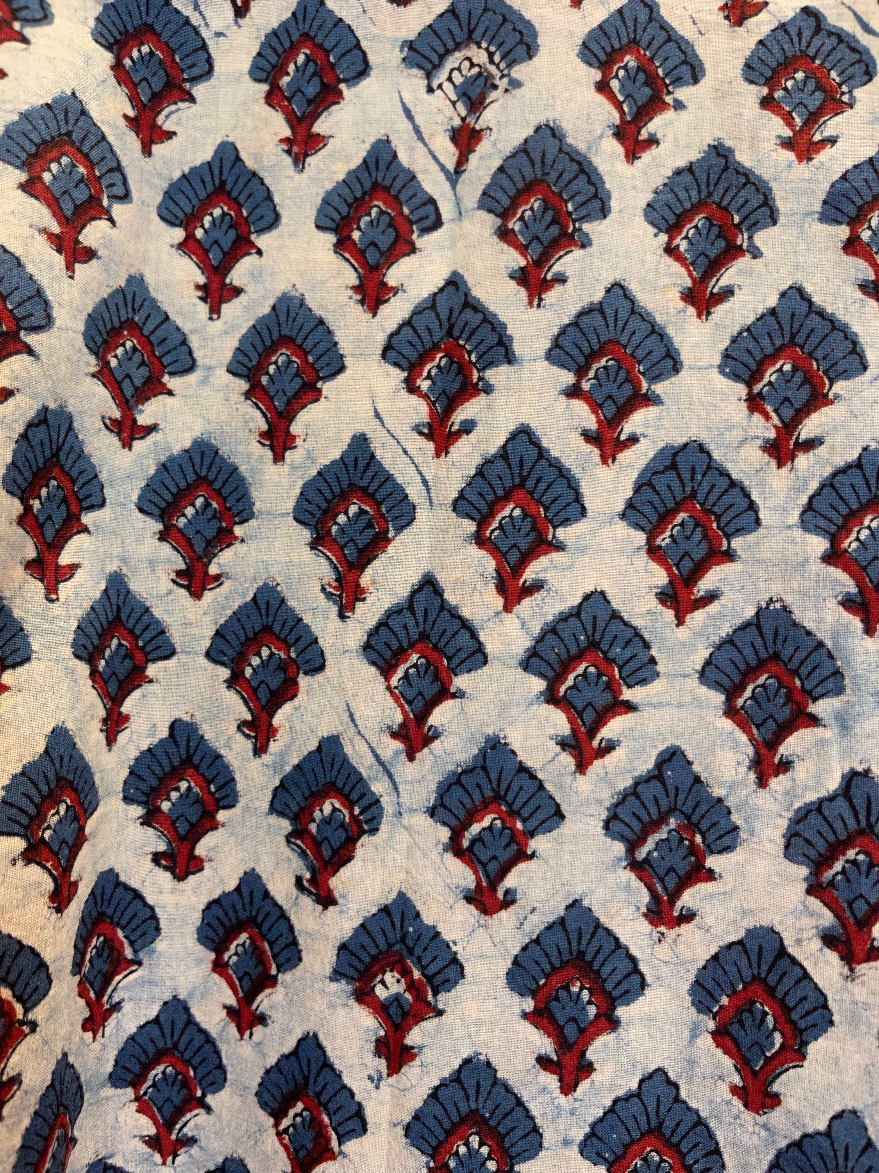 Fine Indian cotton handblock AJRAKH top in natural dyes, Little Fans Pattern