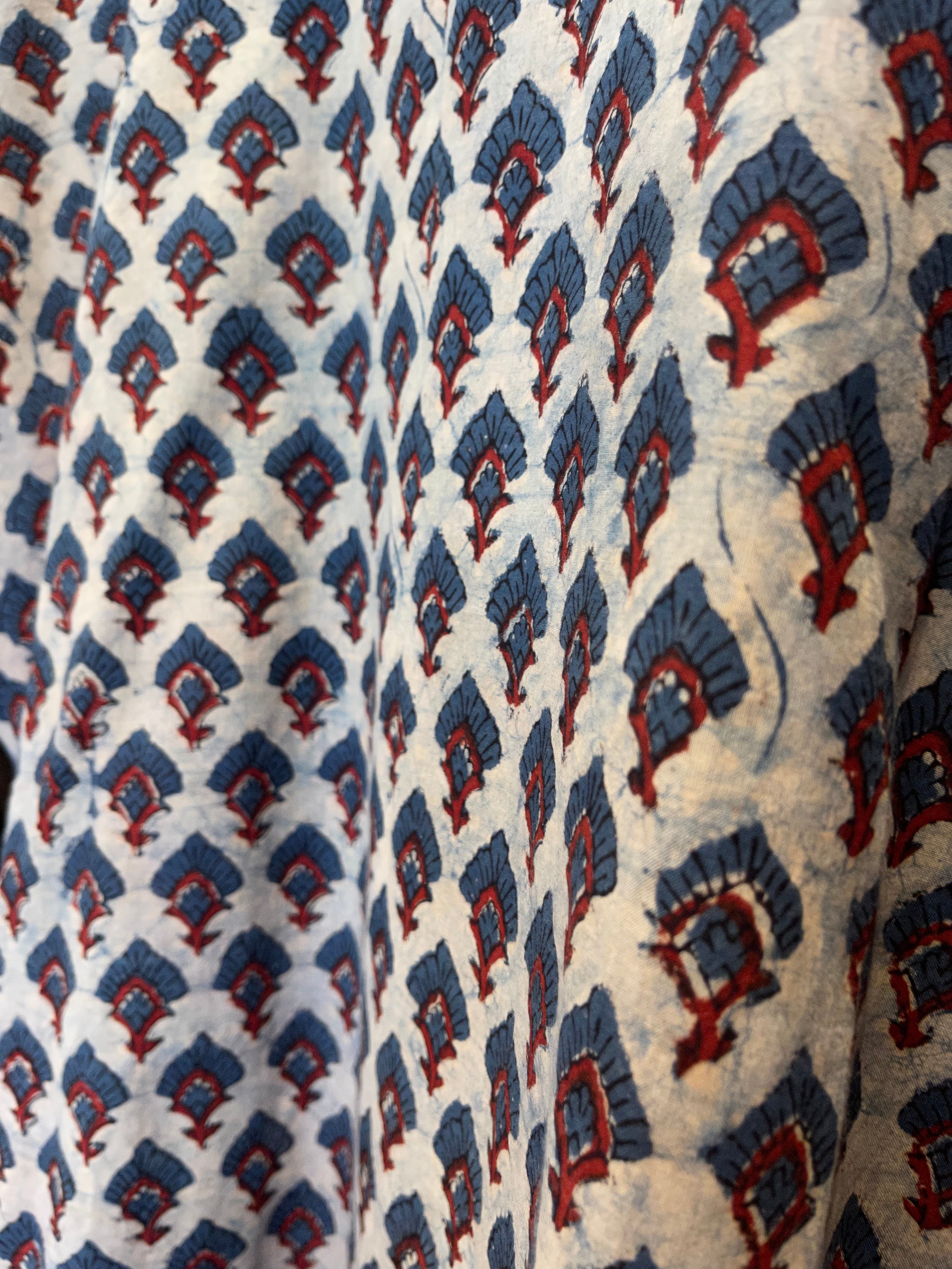 Fine Indian cotton handblock AJRAKH top in natural dyes, Little Fans Pattern