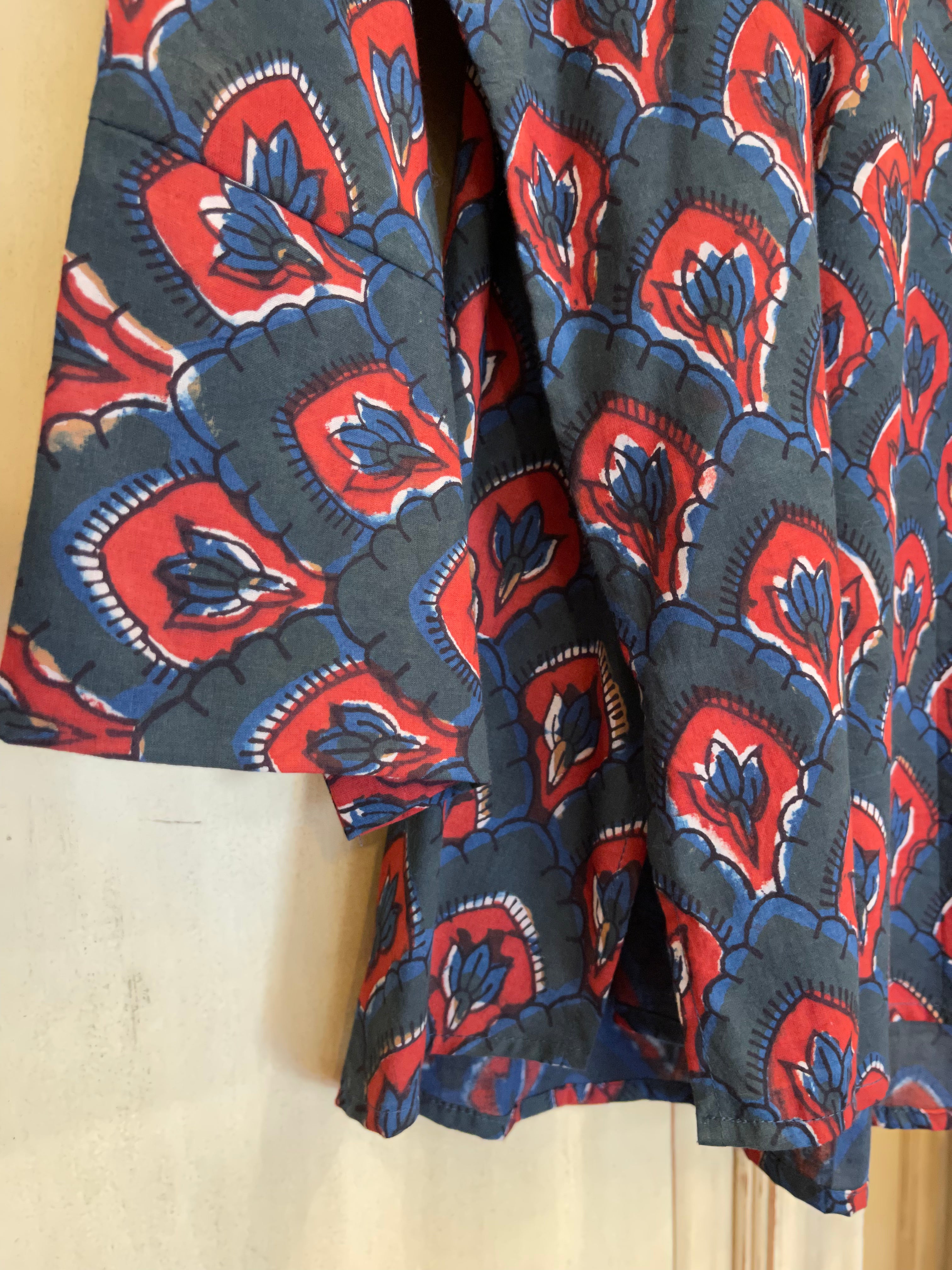 Fine Indian cotton handblock AJRAKH top in natural dyes, Big Fans Pattern