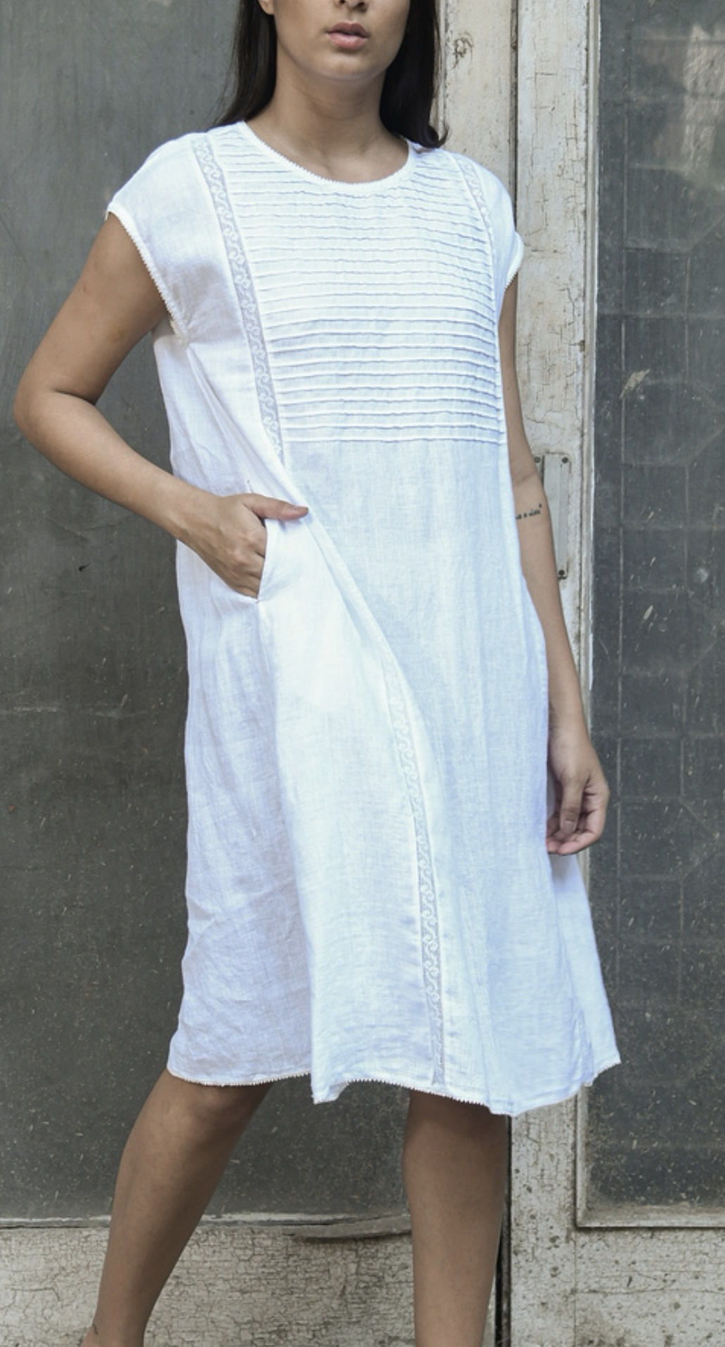 VEENA LINEN PINTUCK DRESS with LACE - WHITE