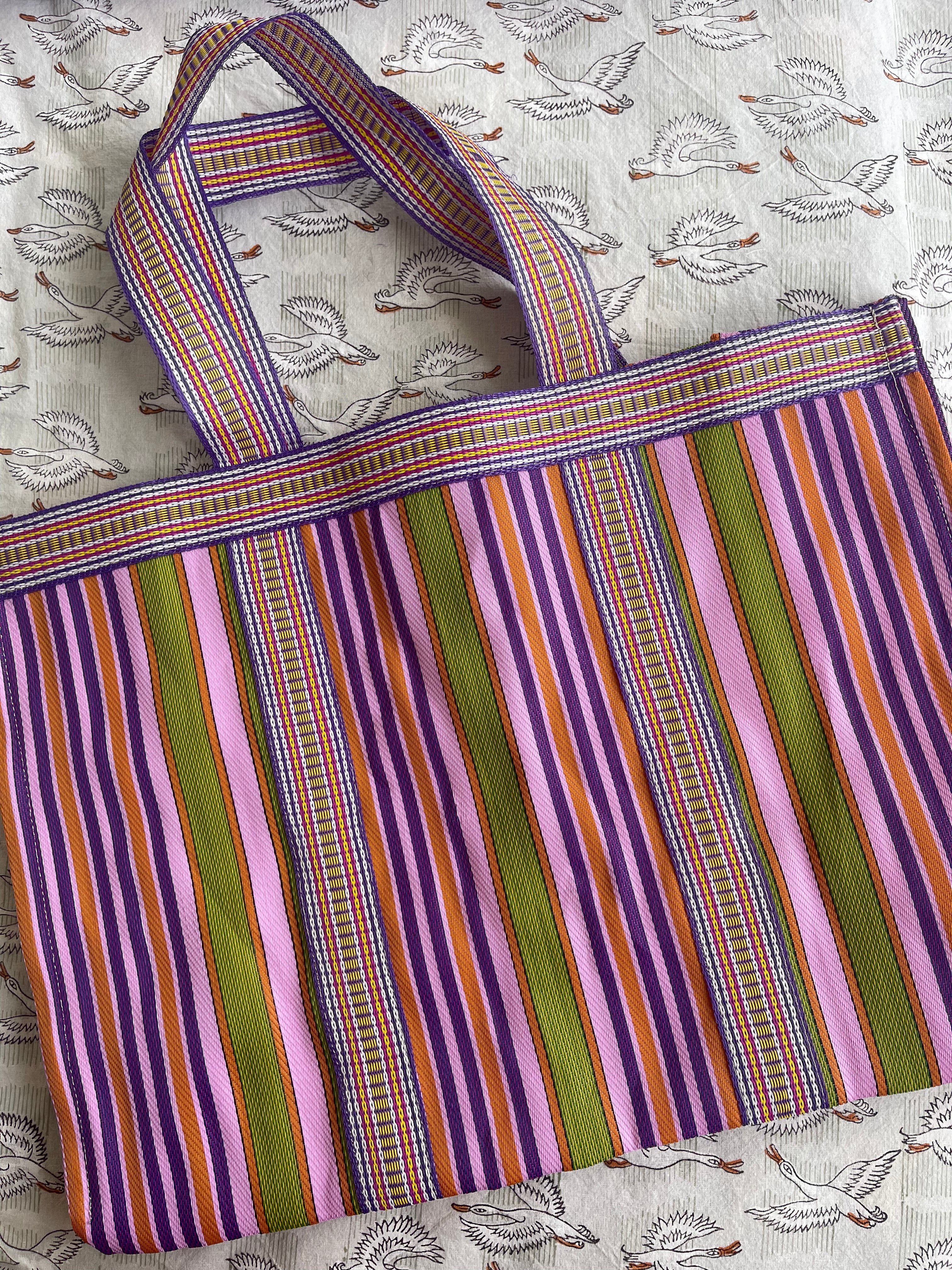 NYLON BEACH TOTE - Pina Colada