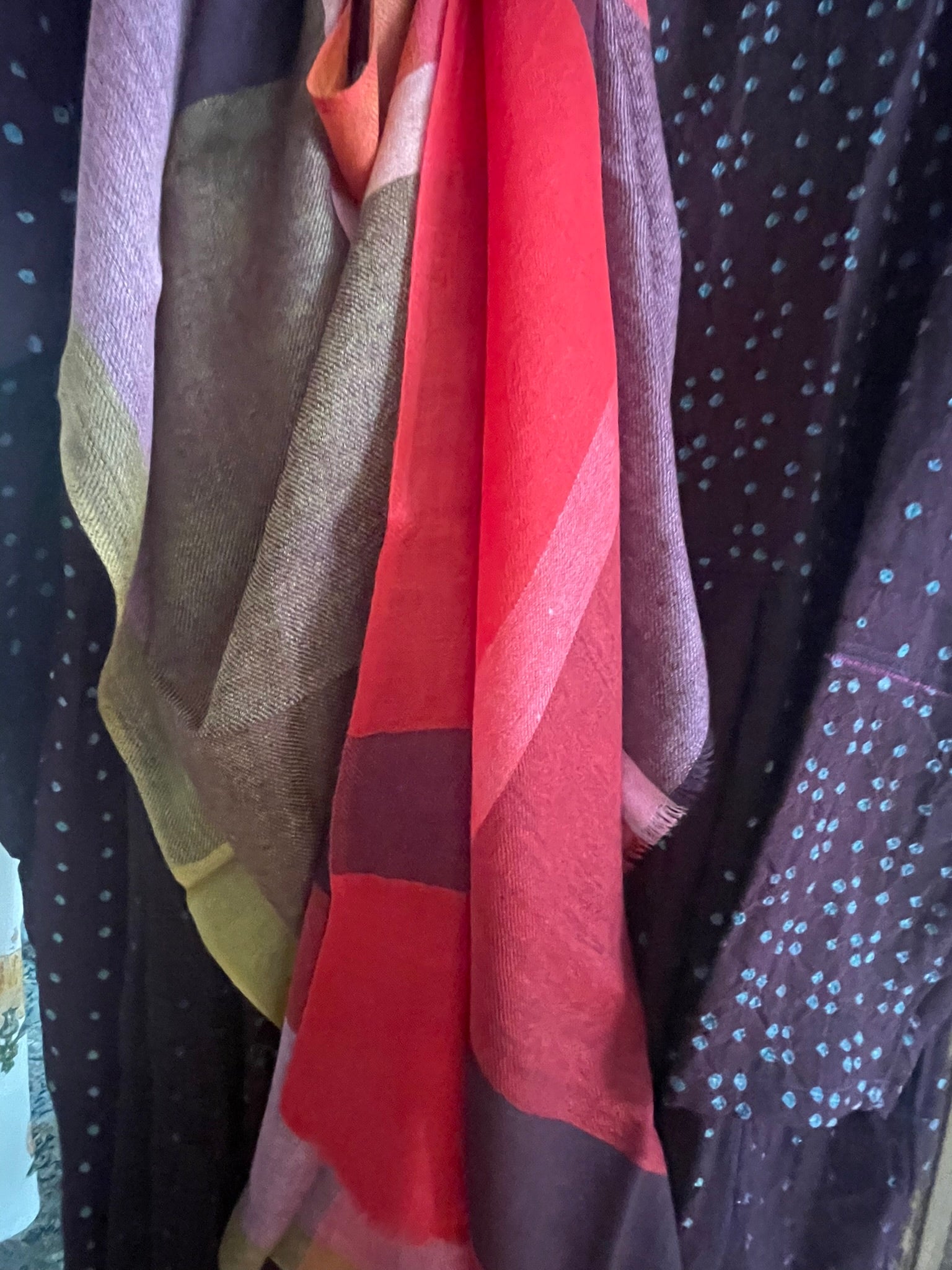 Fine Merino Wool Scarf - Lipstick