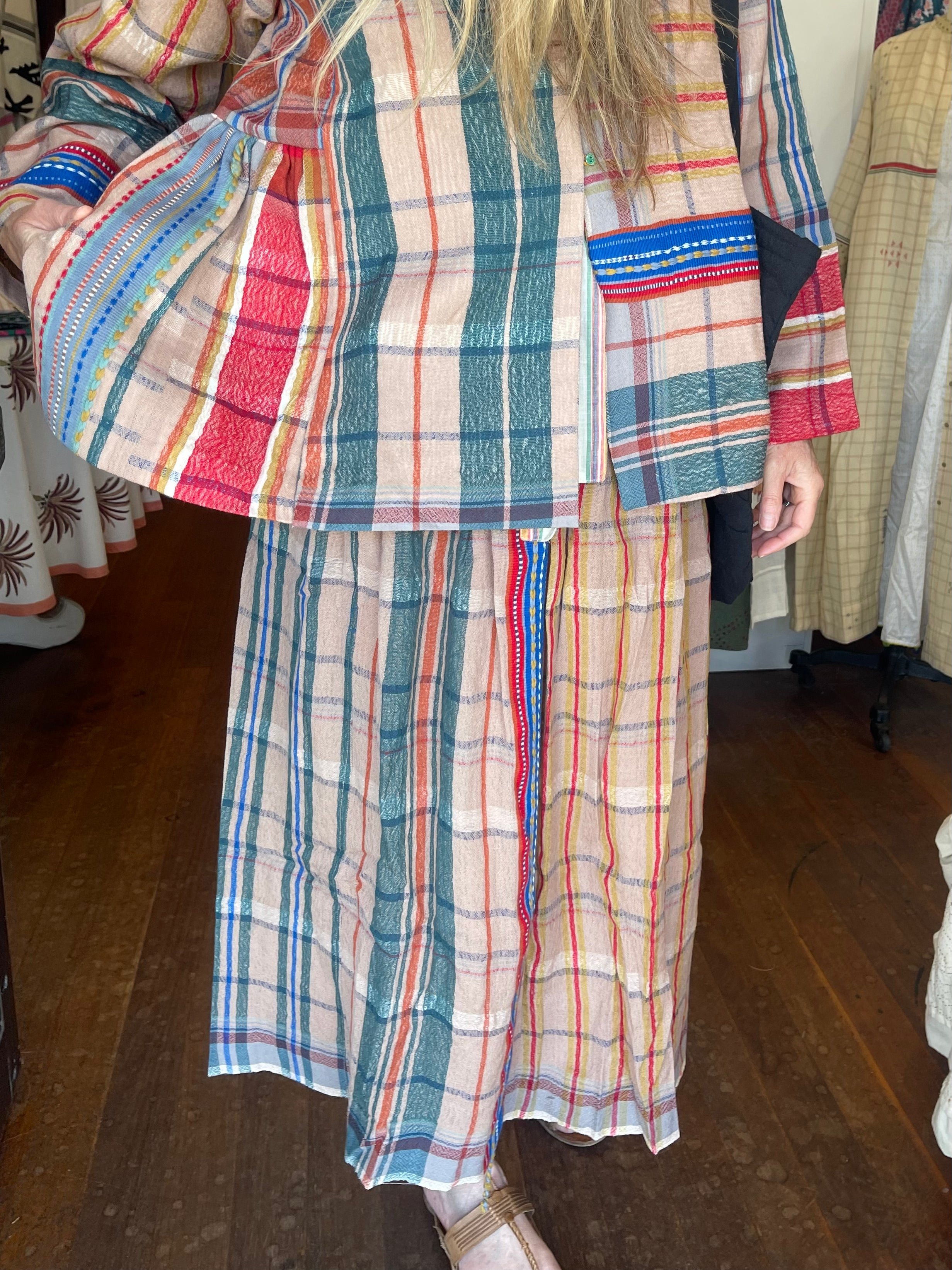 FARAH Bhujodi Wool Skirt - Dune