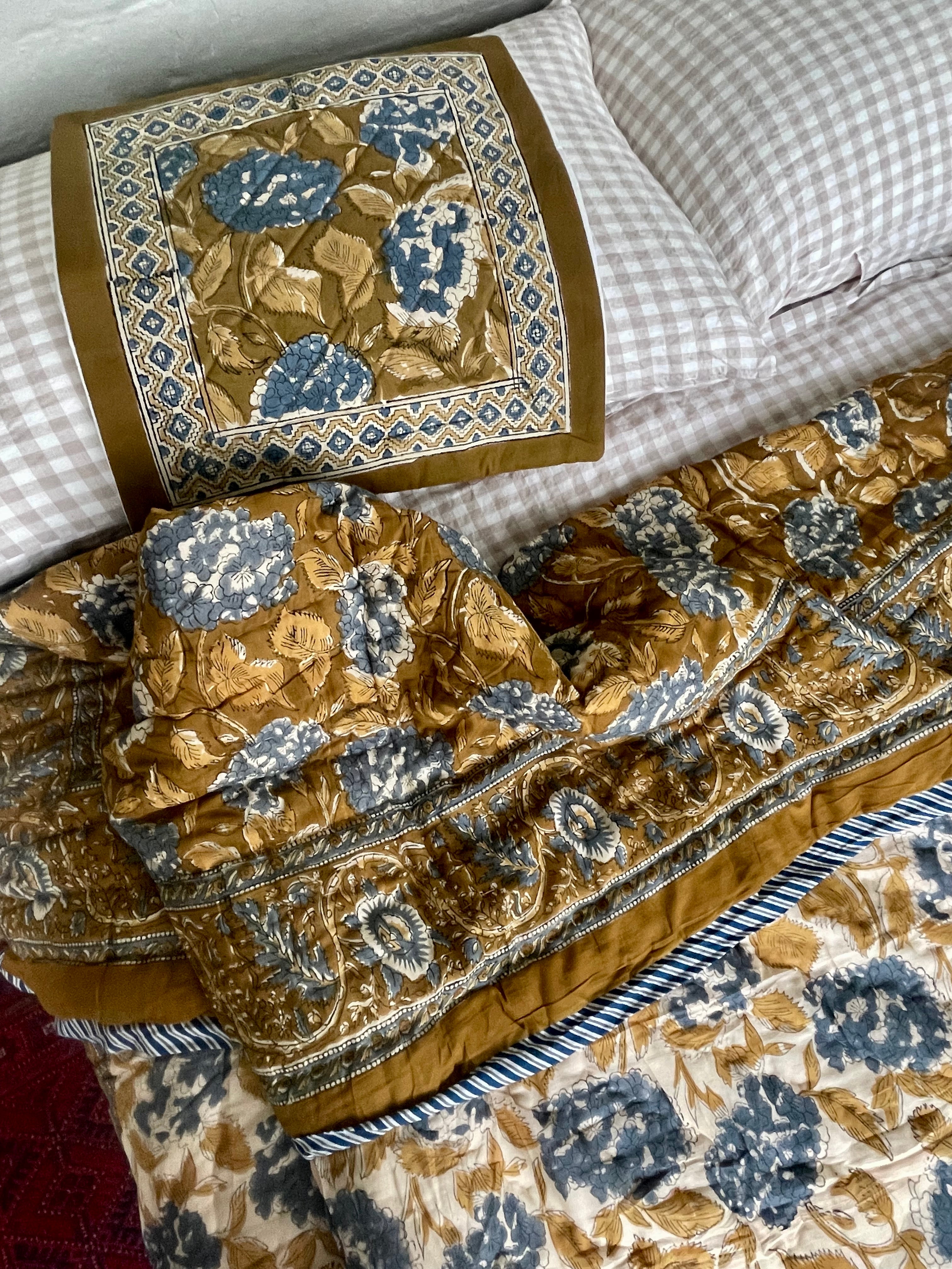 Jaipuri Cotton Quilt - AUTUMN HYDRANGEA