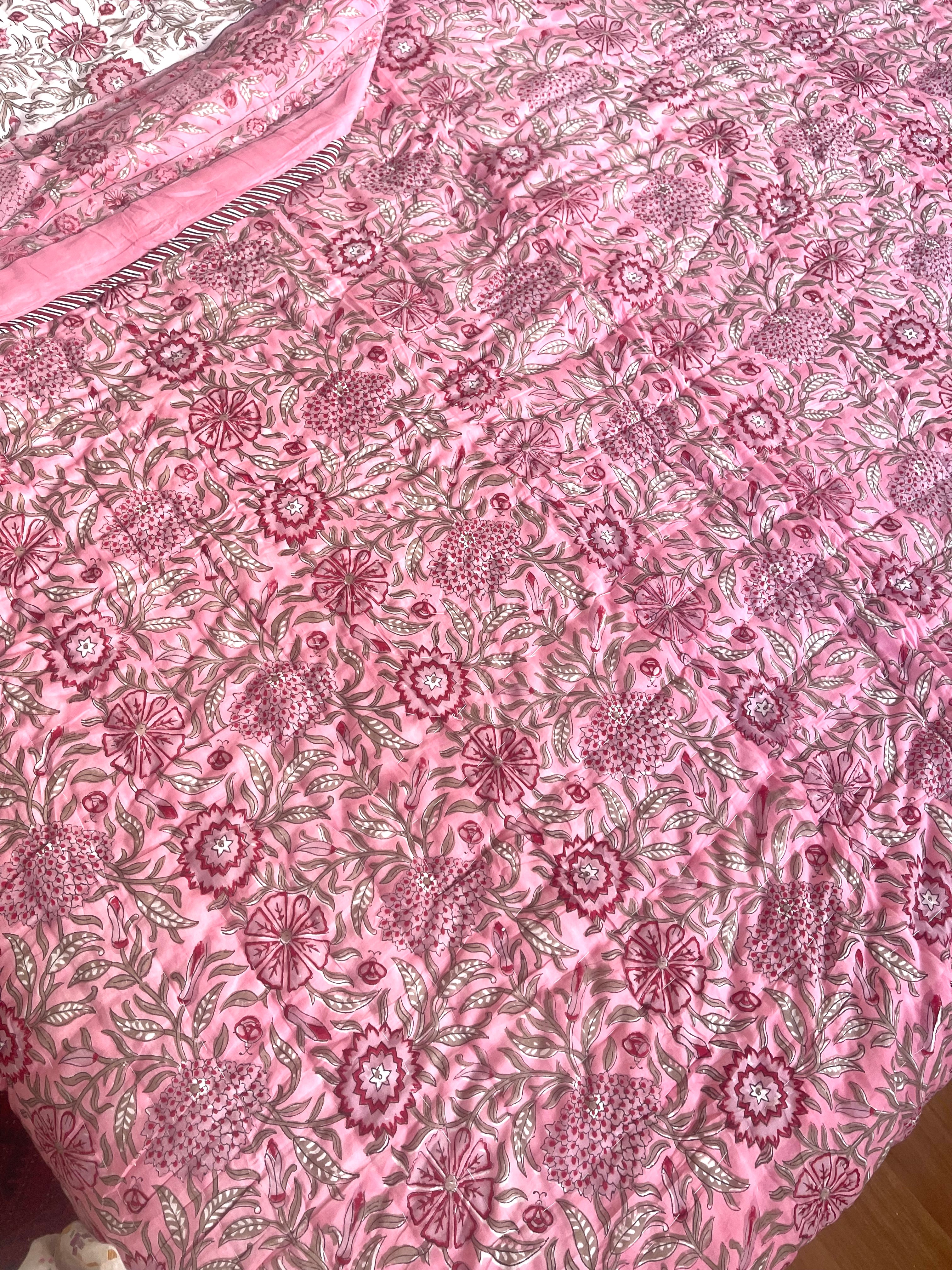 Jaipuri Cotton Quilt - Floral Boudoir