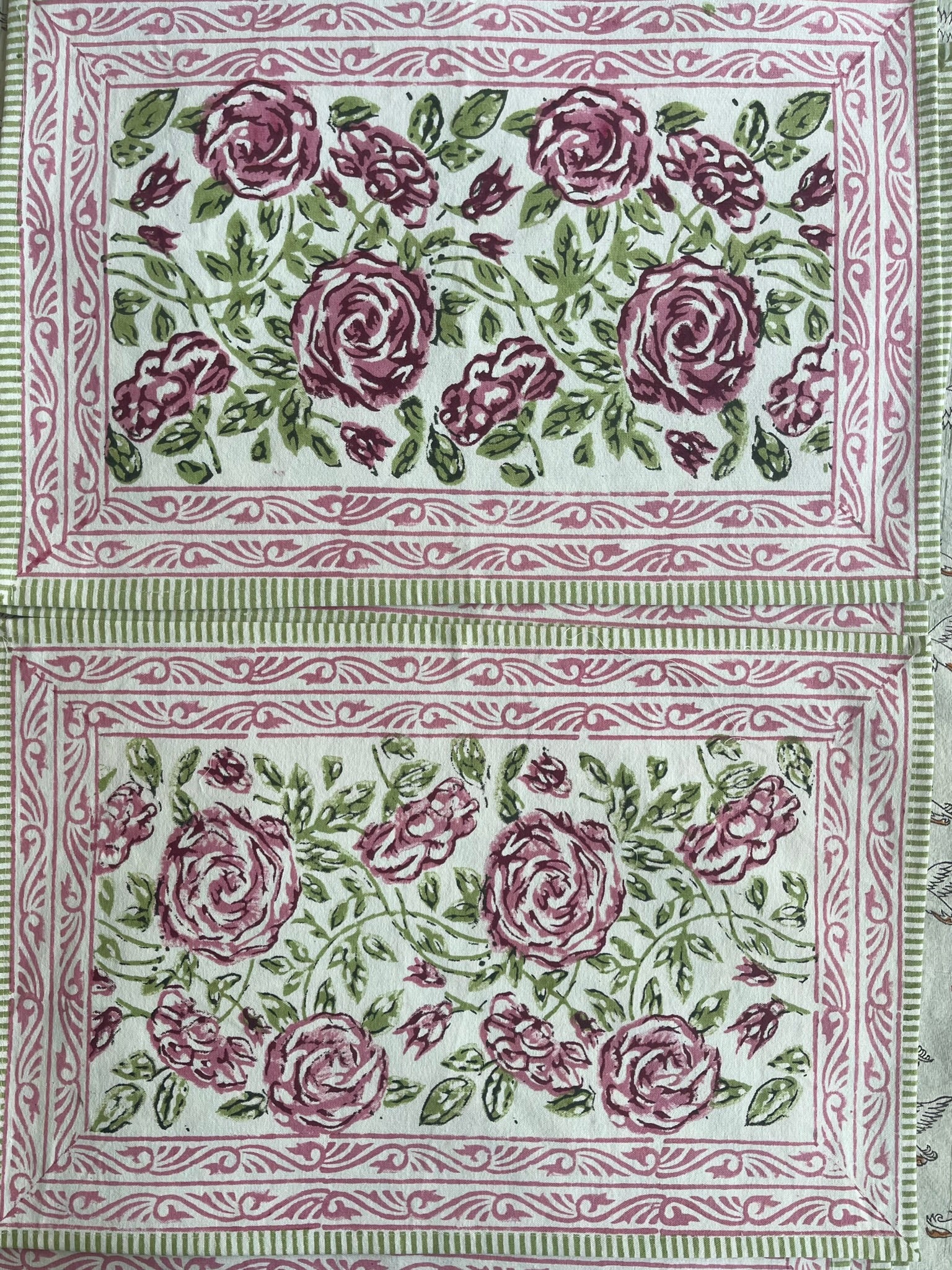 TABLE MATS - Rose Garden