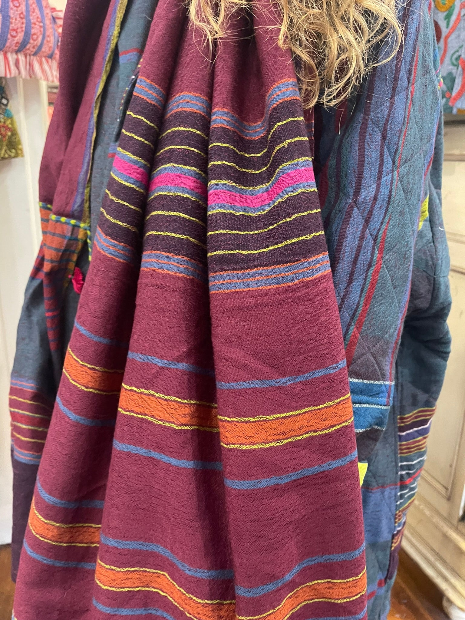 MIRAJ 149  Woollen Scarf - Grape