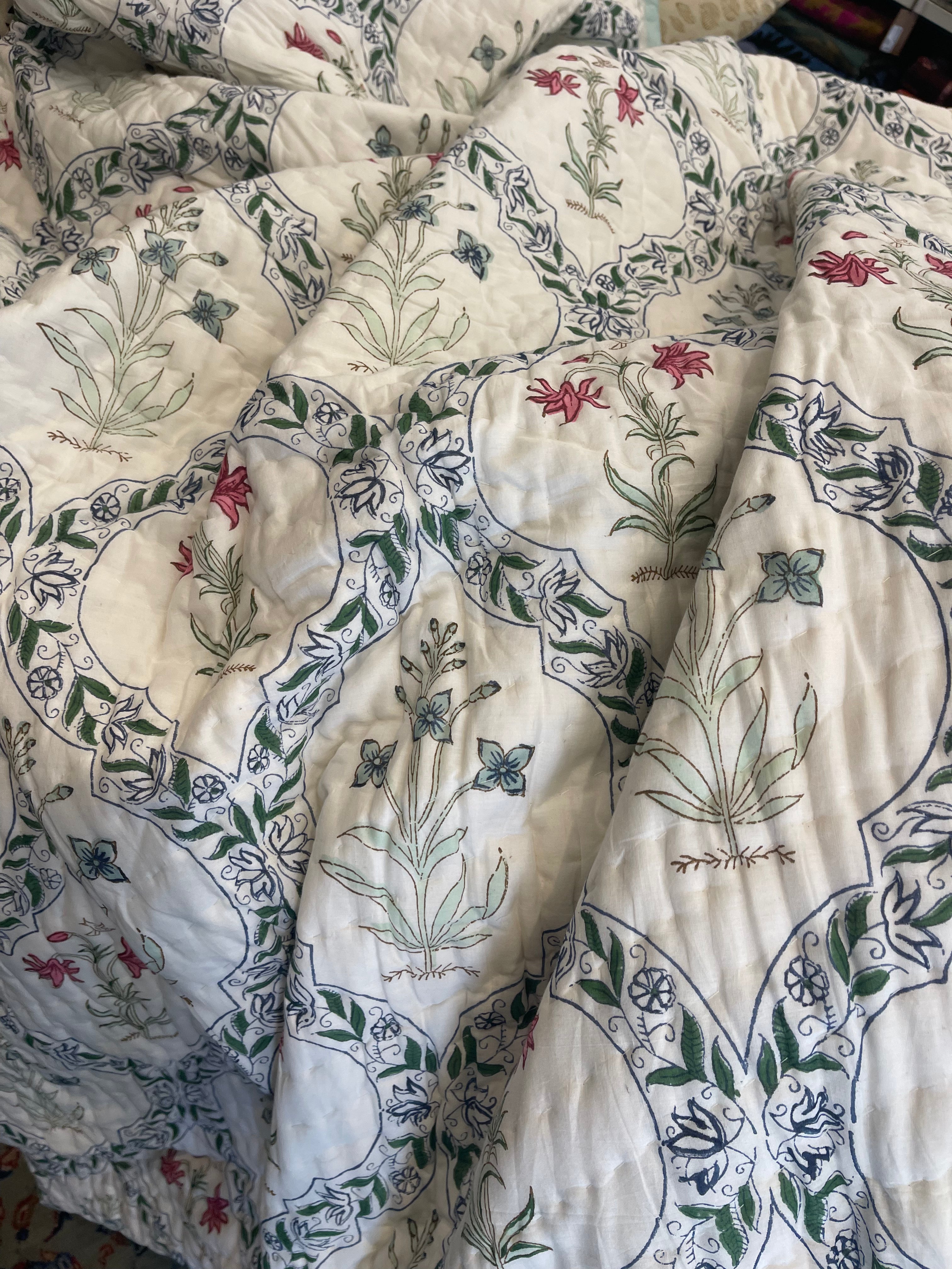 Jaipuri Razai - French Floral