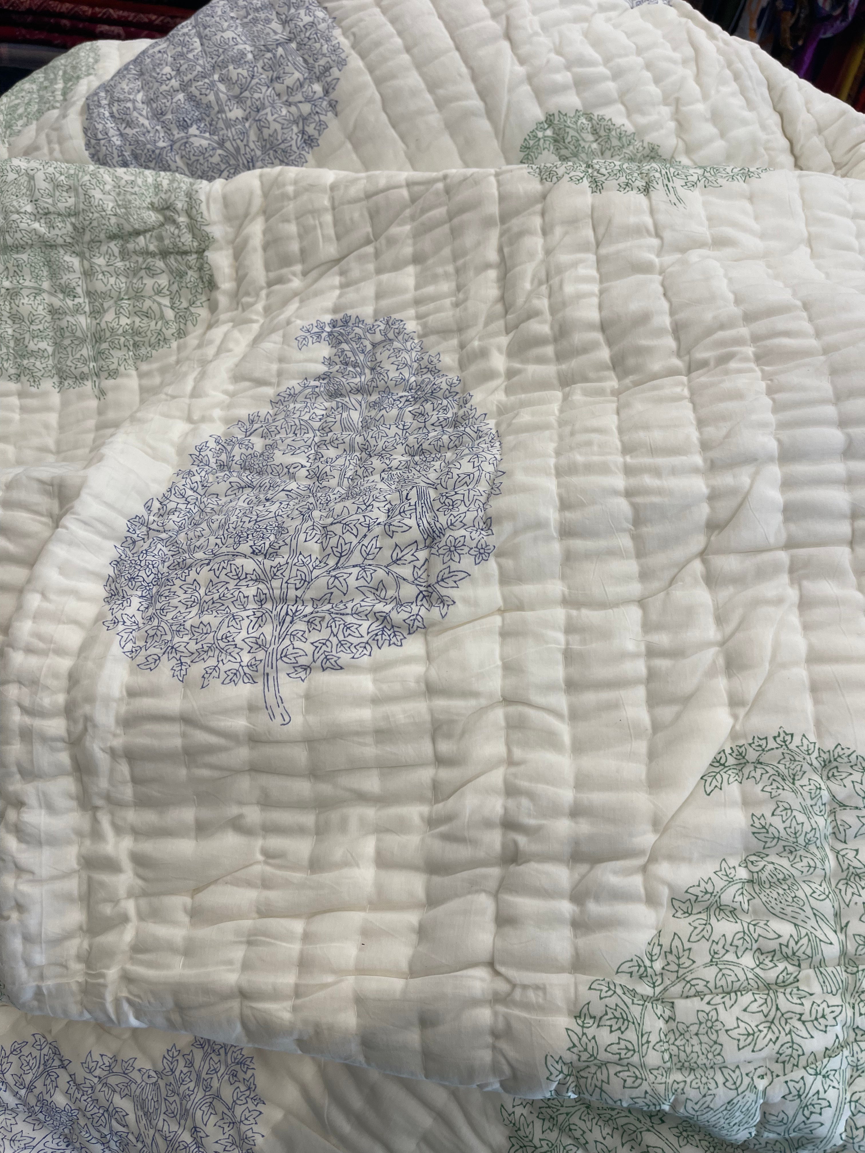 Jaipuri Cotton Quilt - Bird in a Pear Tree