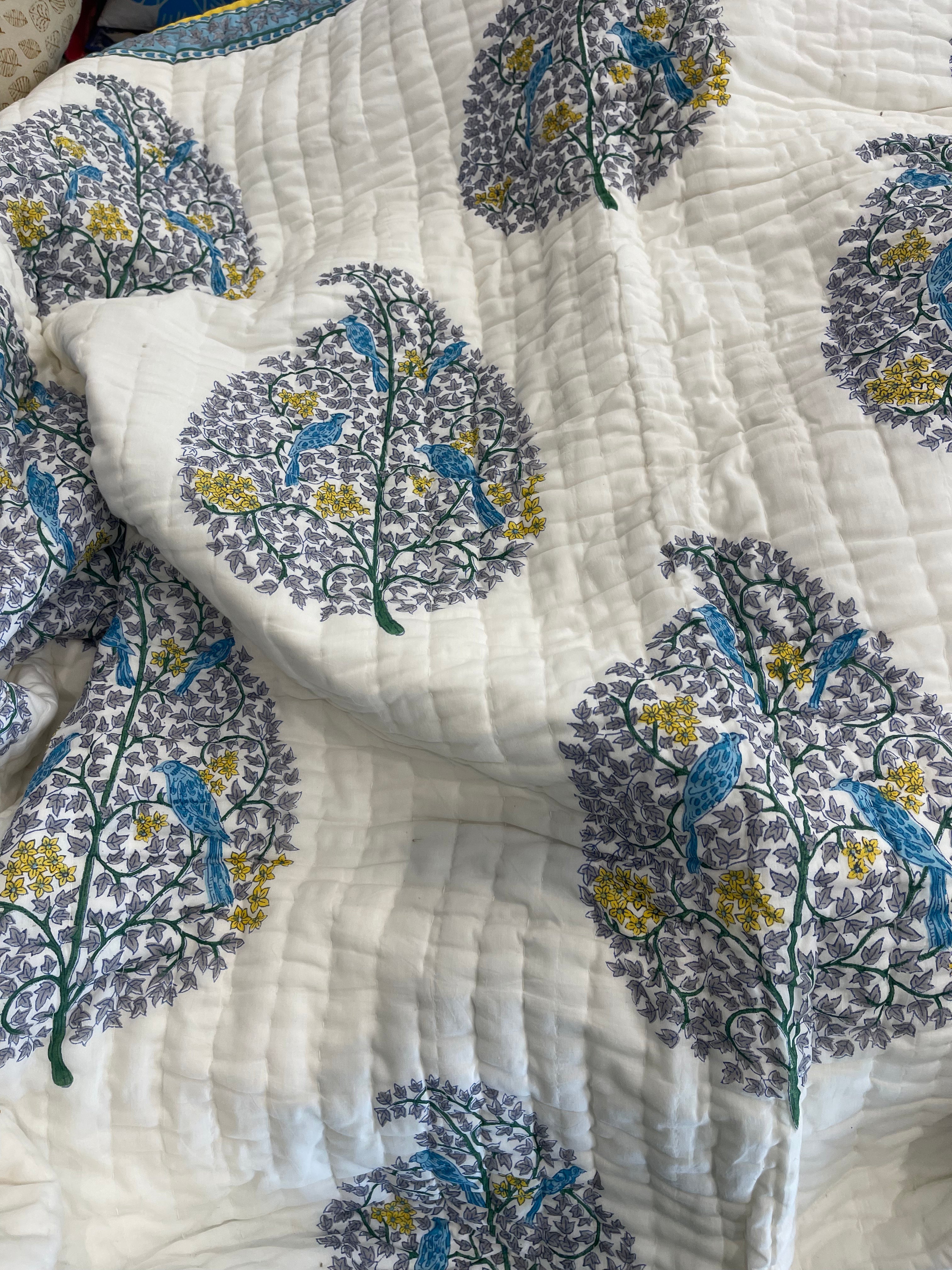 Jaipuri Cotton Quilt - Bird in a Pear Tree