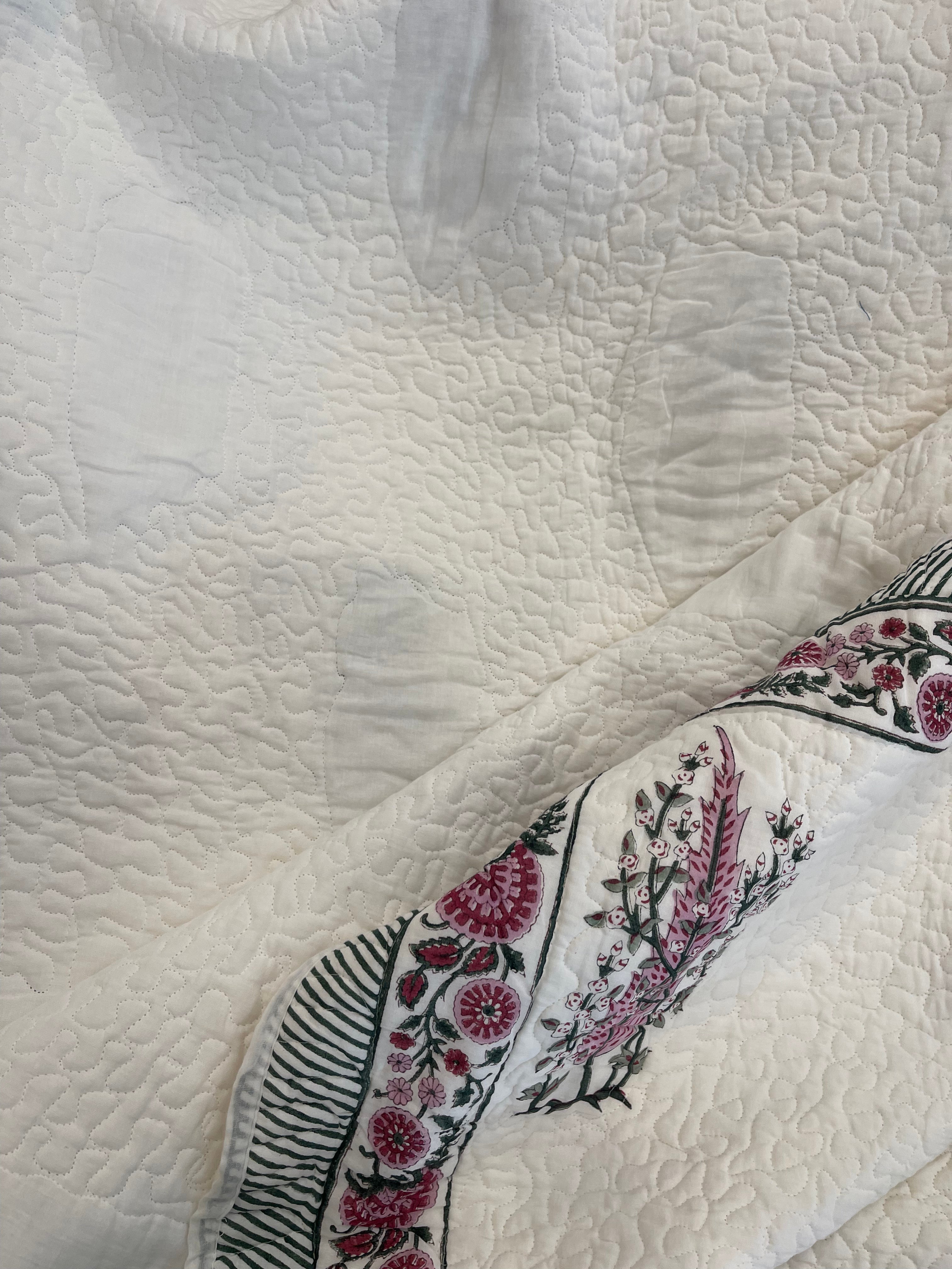 Cotton Quilt - Pink Cypress