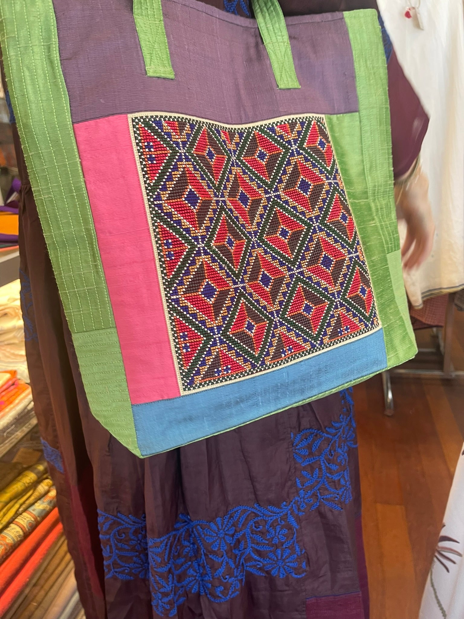 Embroidered JAT TOTE - Green Diagonal