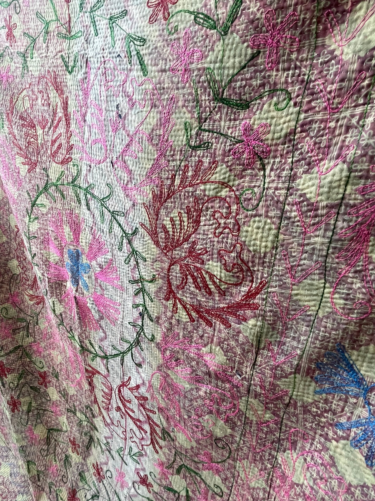 Suzani Vintage Kantha - CACTUS FLOWER