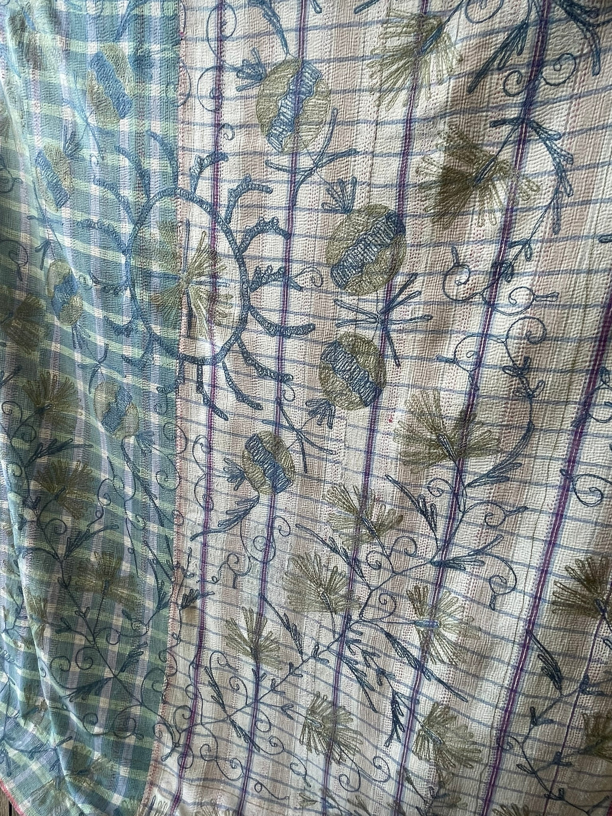 Suzani Vintage Kantha - WASABI