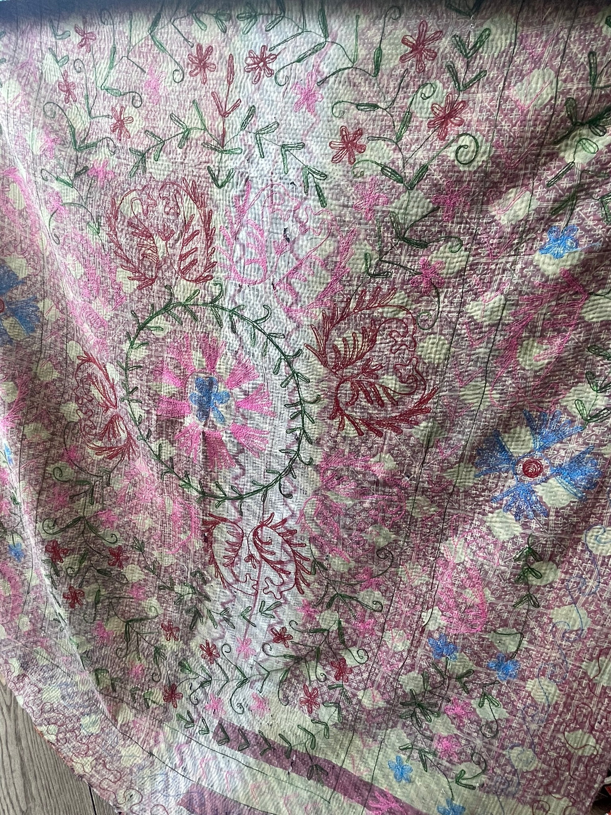 Suzani Vintage Kantha - CACTUS FLOWER