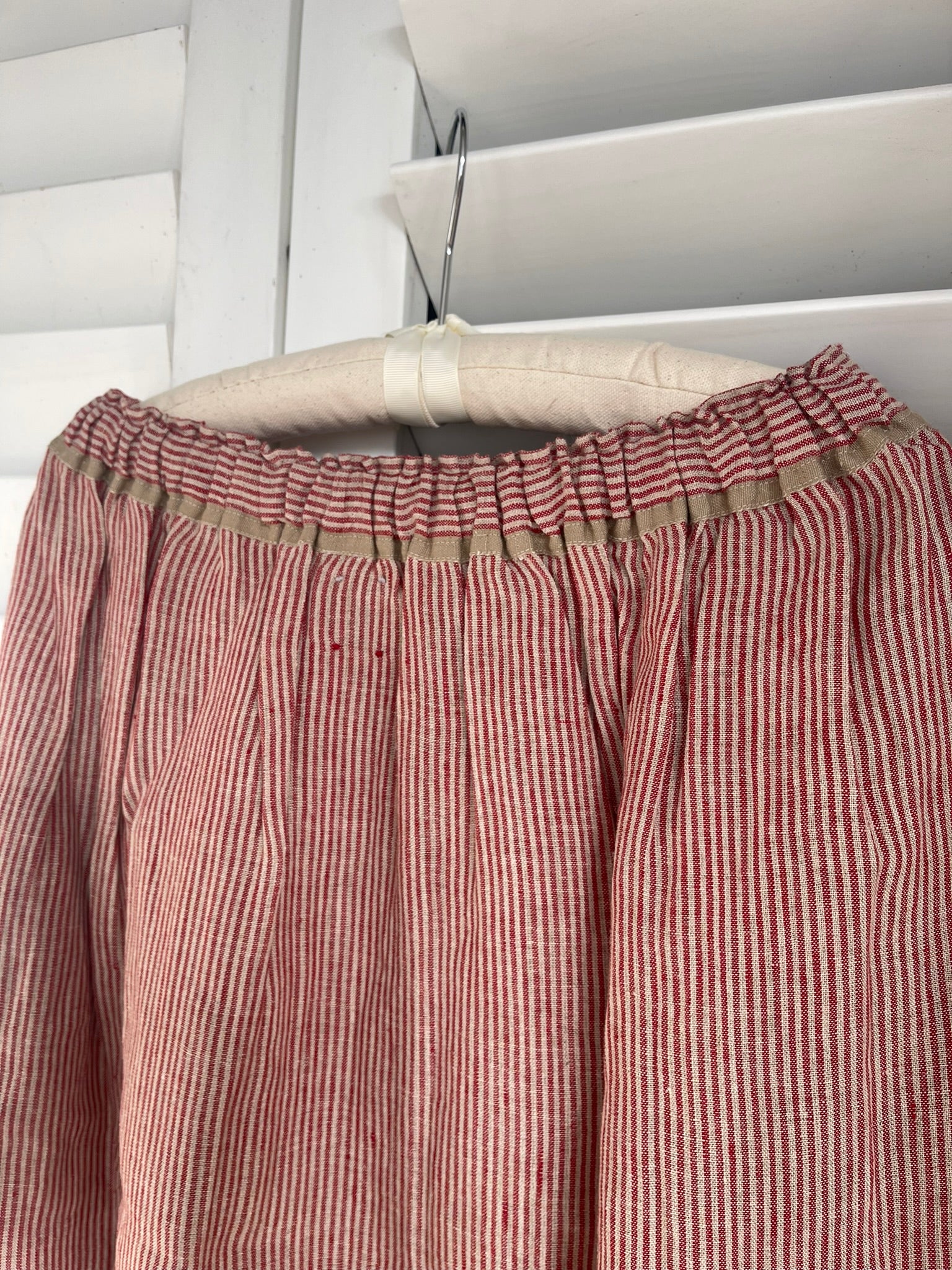 ISHA LINEN SKIRT - Crimson Stripe