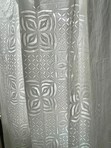 APPLIQUÉ CURTAIN - Diagonal Star