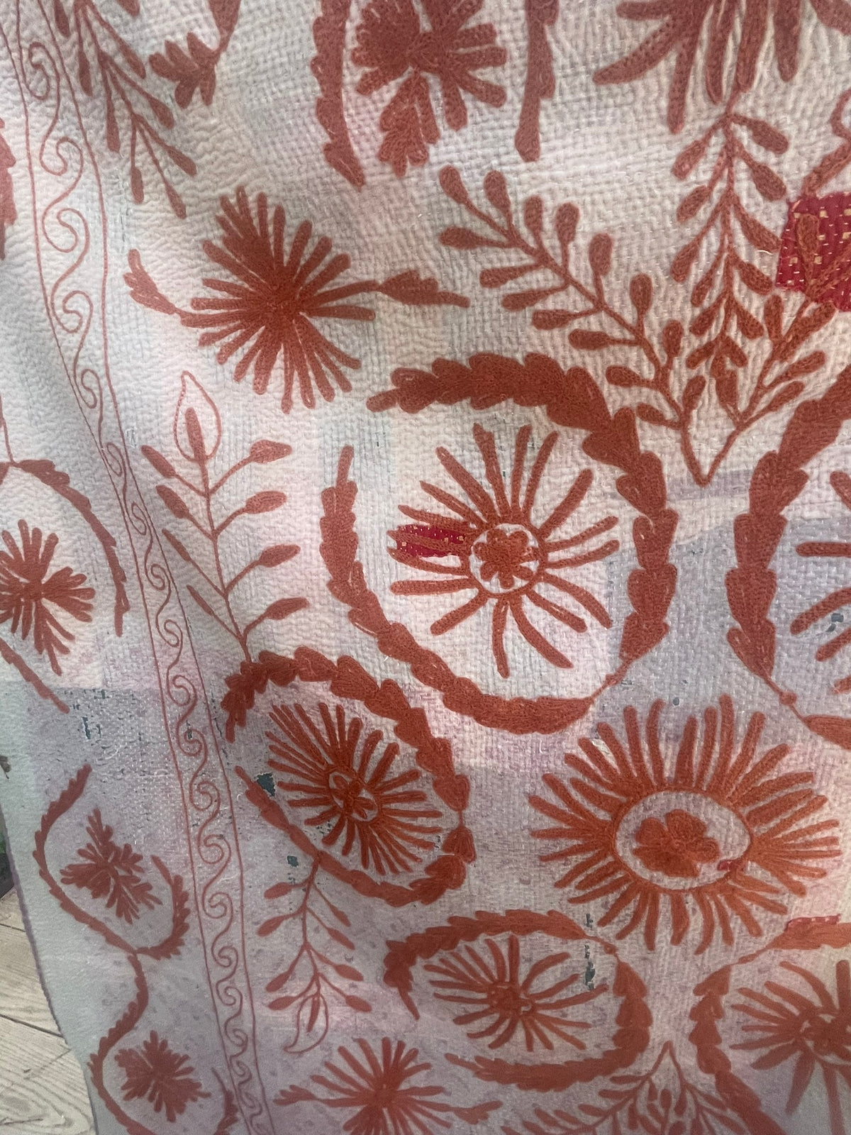 Suzani Vintage Kantha - MALIBU PEACH