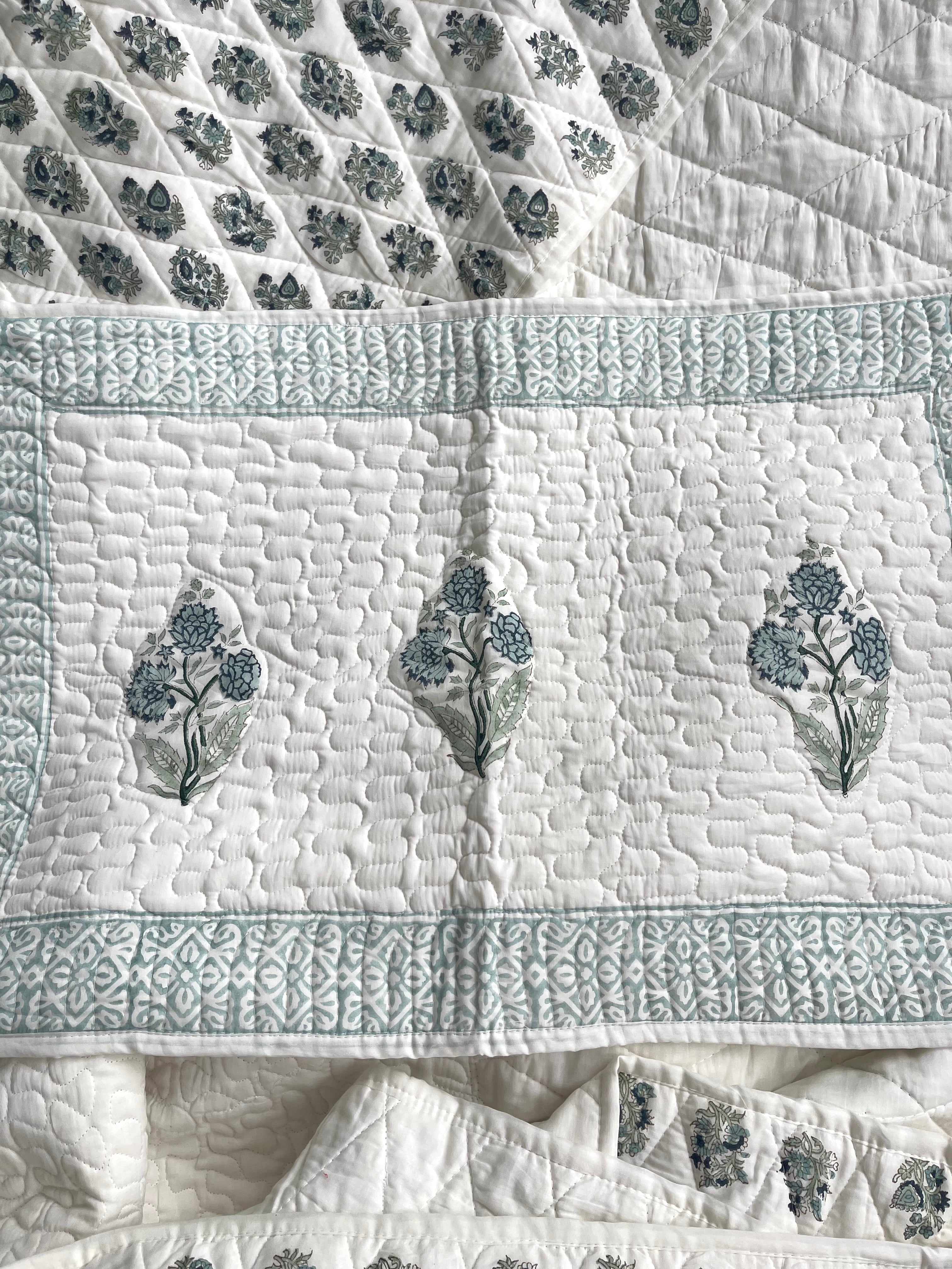 Cotton Quilt - Foget - Me - Not Blue