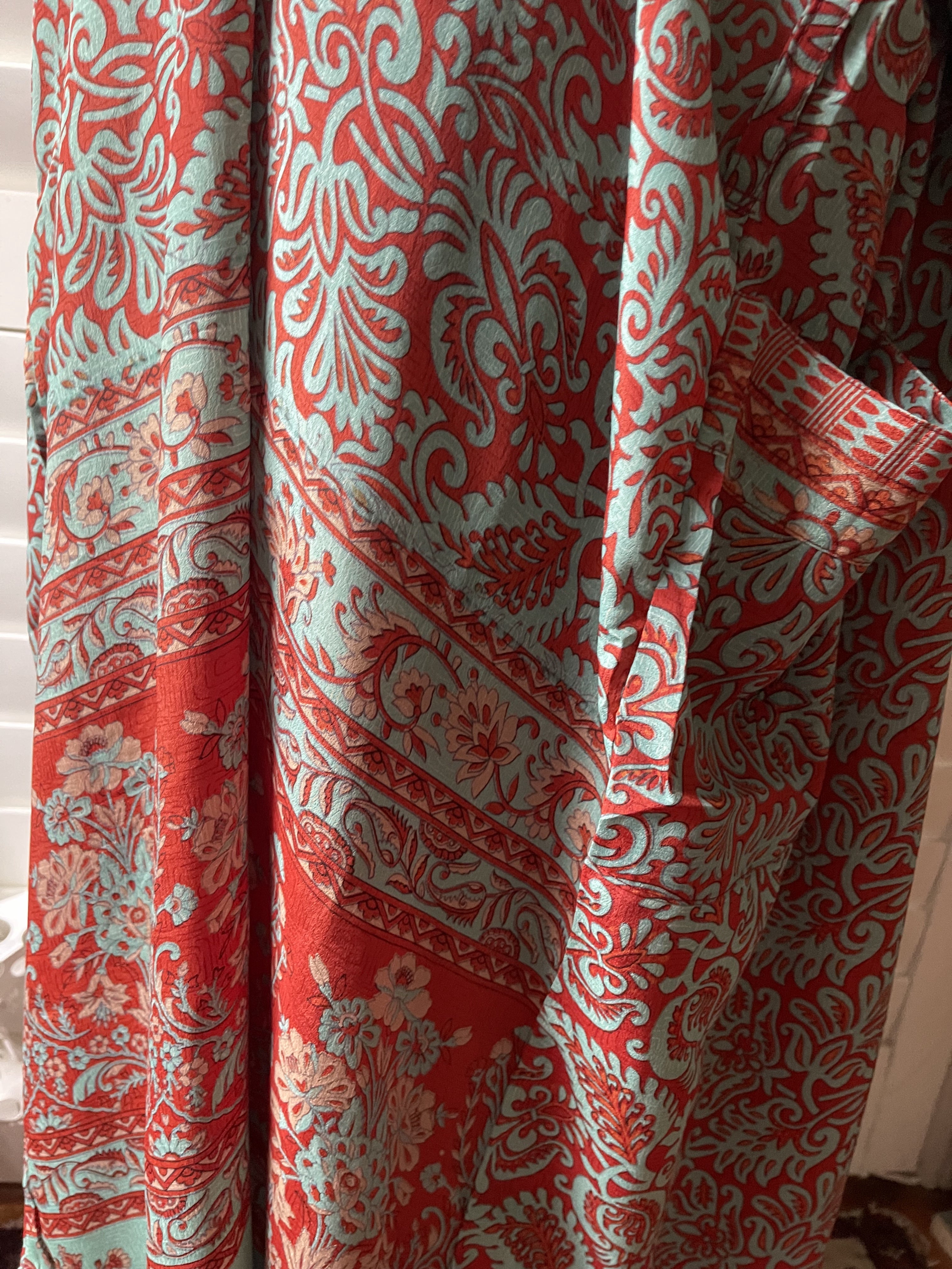 SILK SARI JACKET - Oriental Arabesque