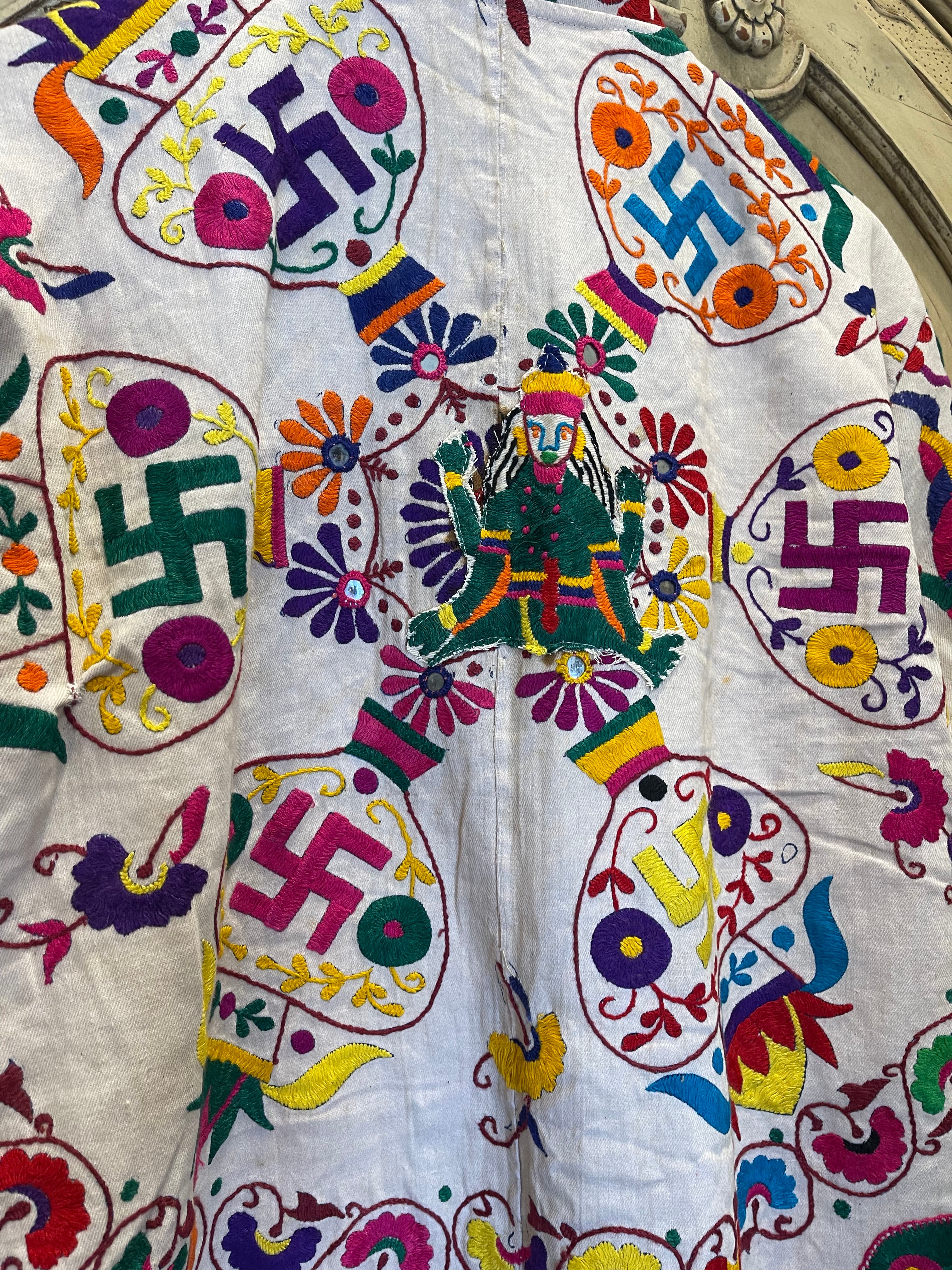 Vintage Embroidered Coat - SUN