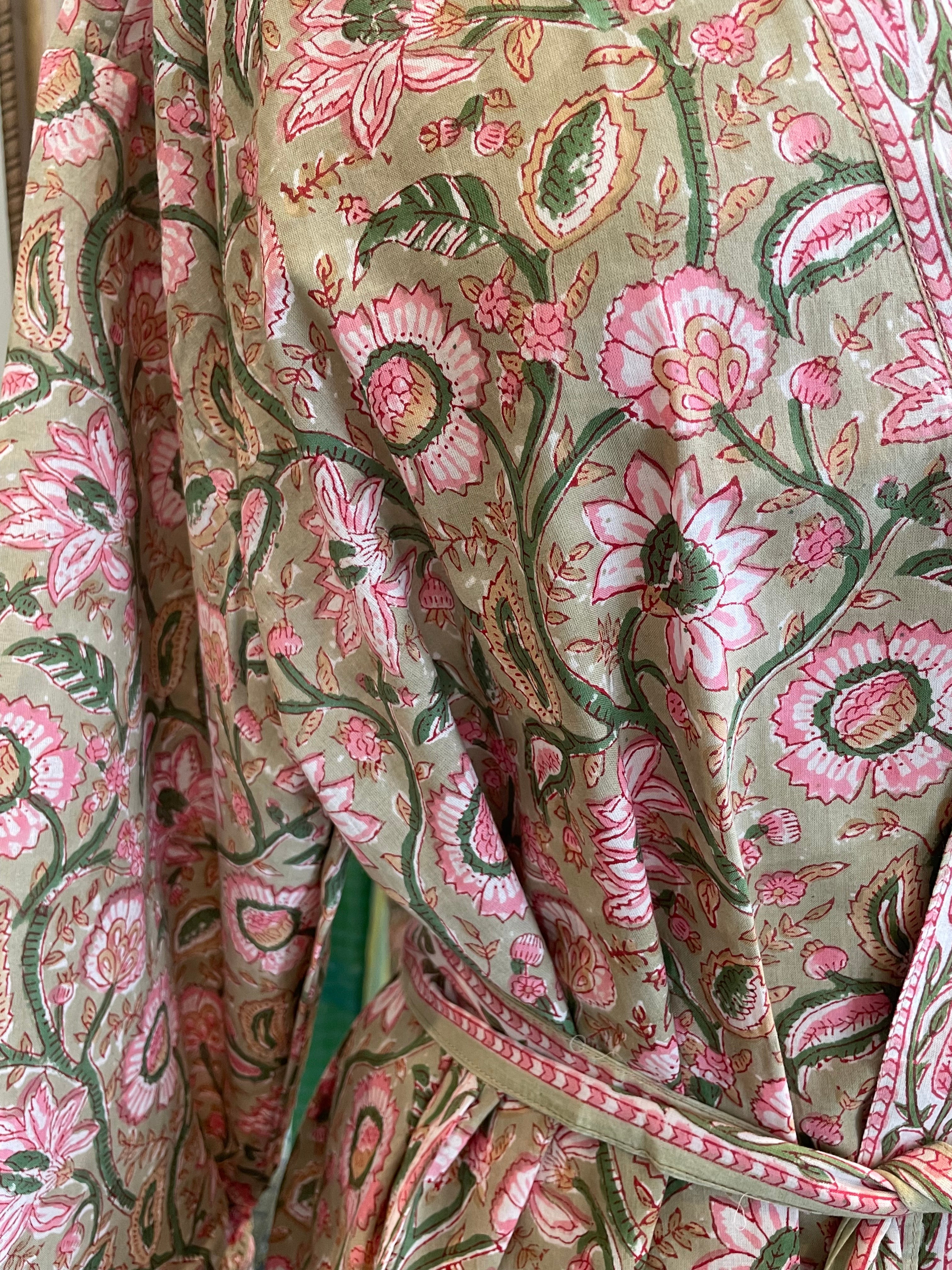 KIMONO /Bath Robe - Oriental