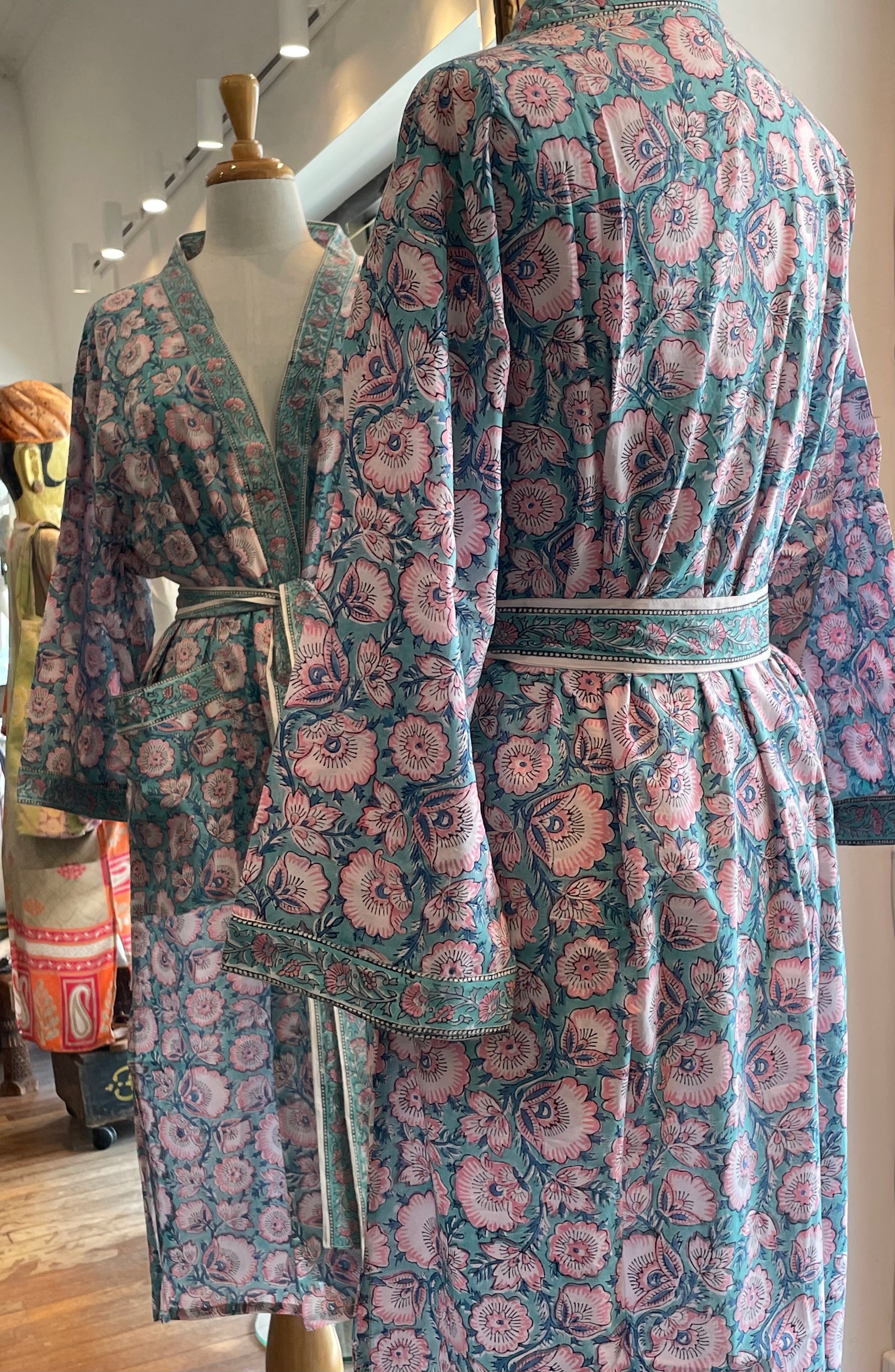 KIMONO /Bath Robe - Boudoir