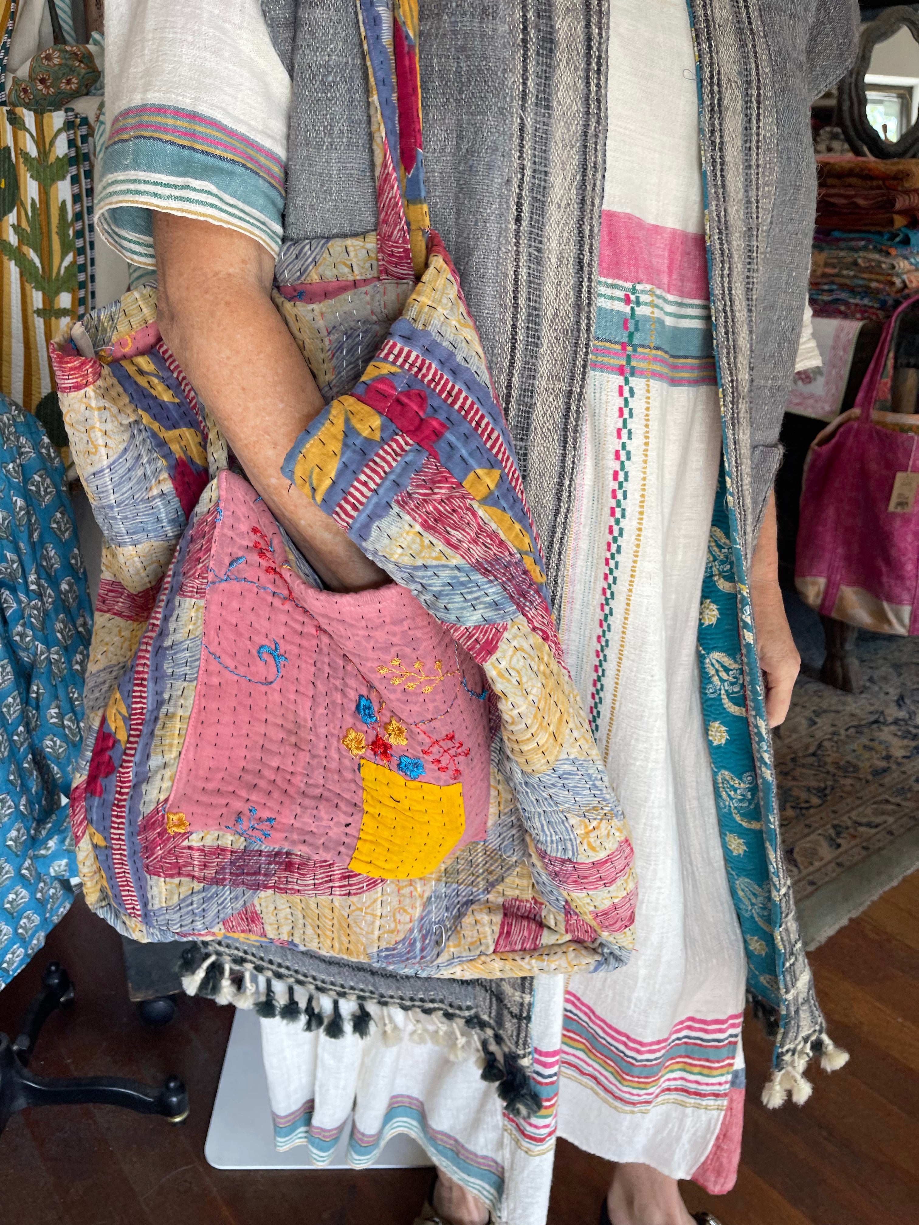 Vintage Kantha Tote - Embroidered Daisy