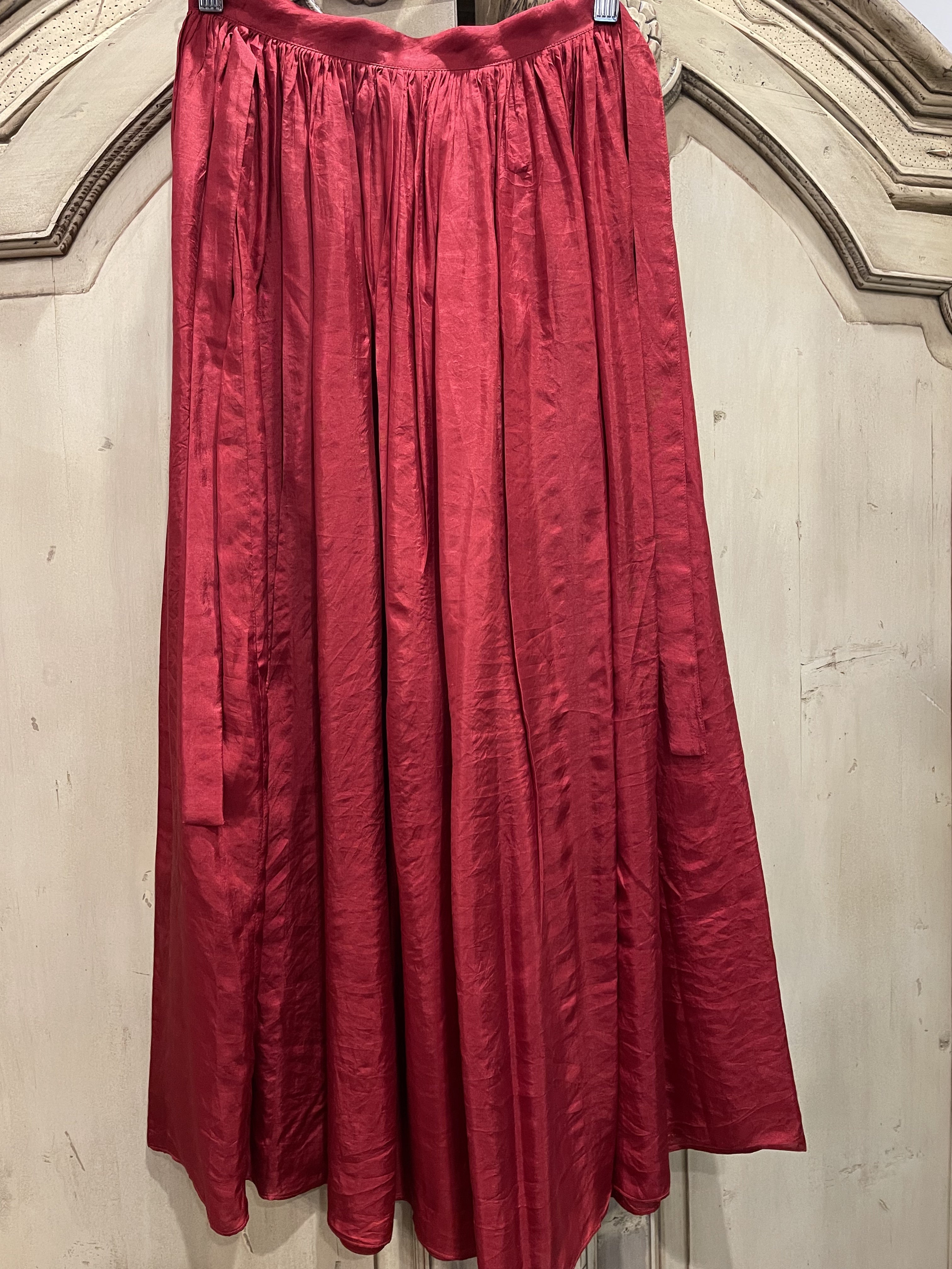 WRAP SILK SKIRT - Scarlet