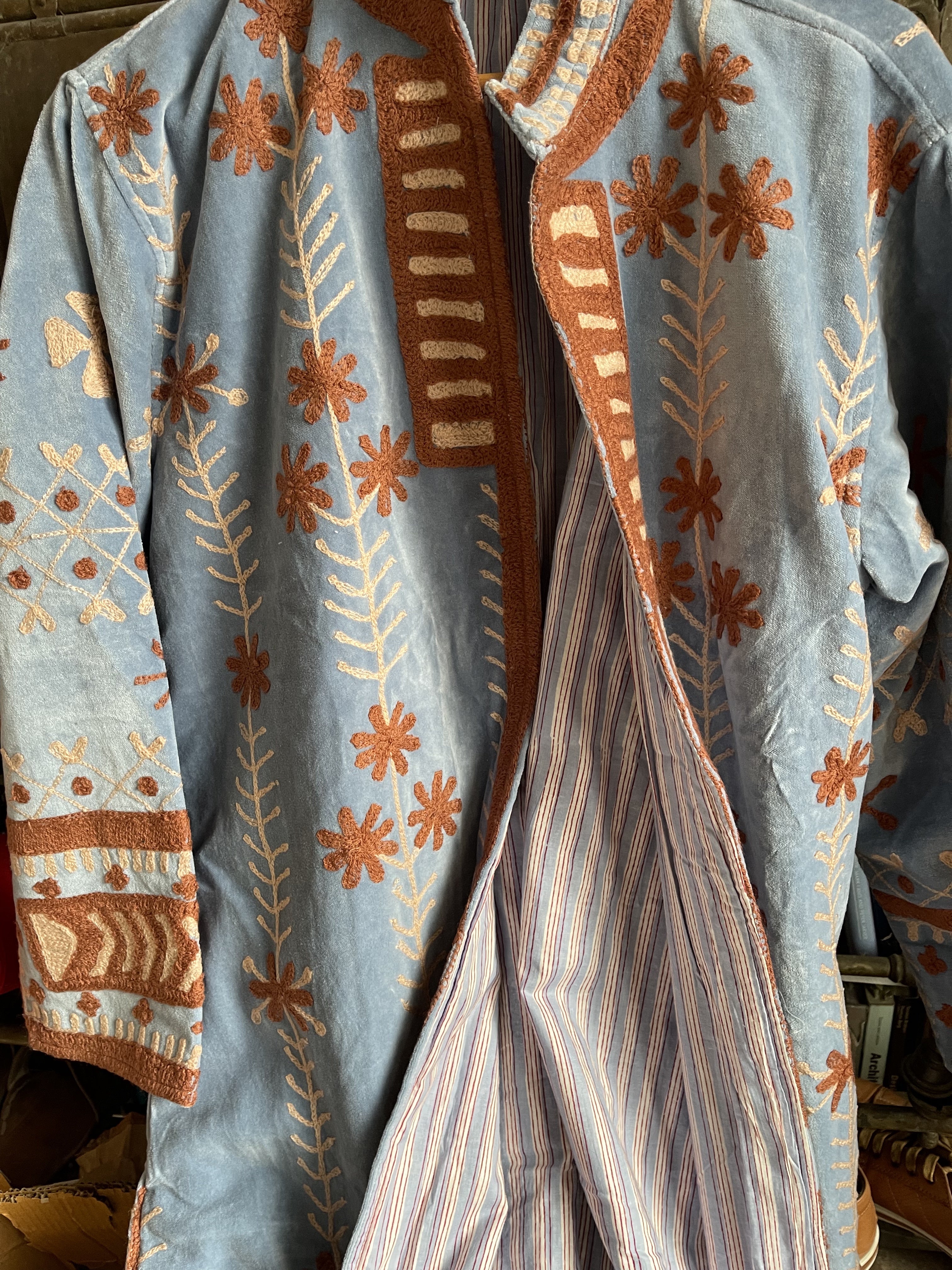 Chinoiserie Velvet Jacket - French Blue/Stone