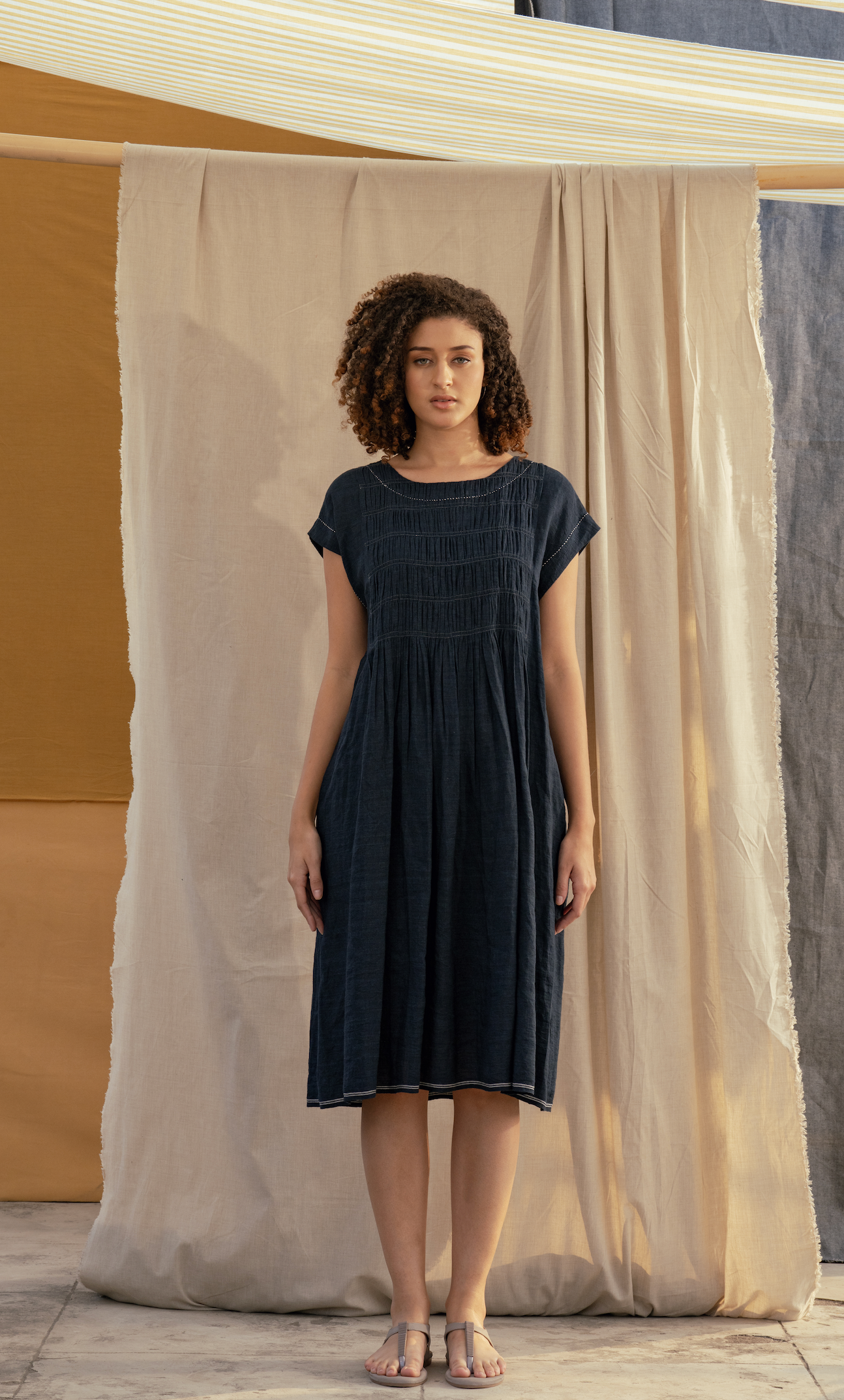 Linen Dress - NAYRA in Deep Navy