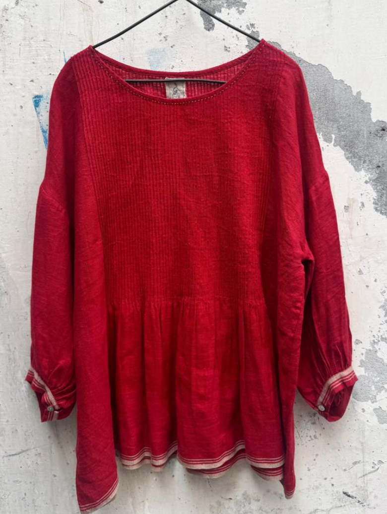 ANISHA Linen Pintuck Top - Crimson