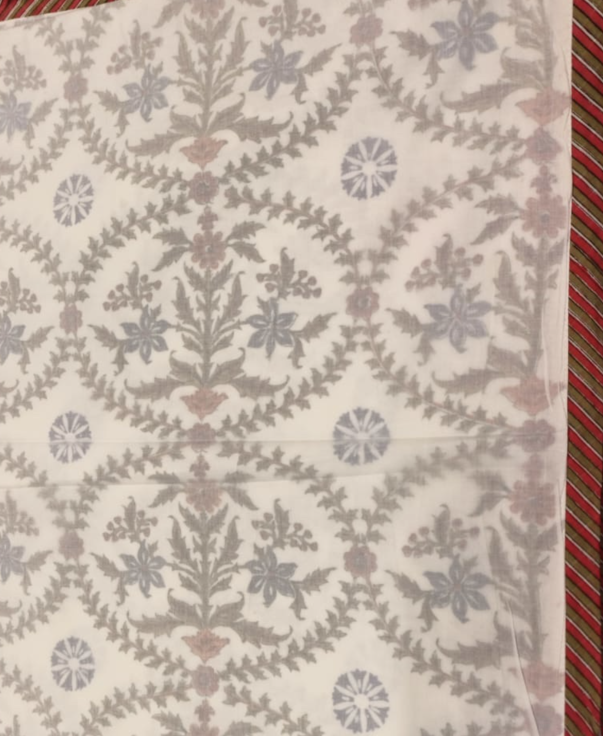 DOHAR -Geometric Floral