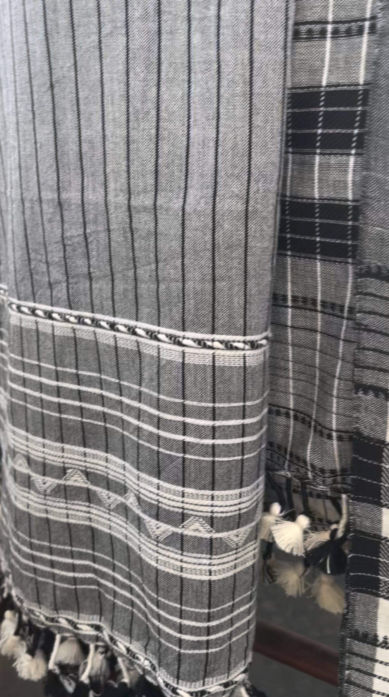 Handloomed Cotton Scarf - Parchment/Charcoal  B